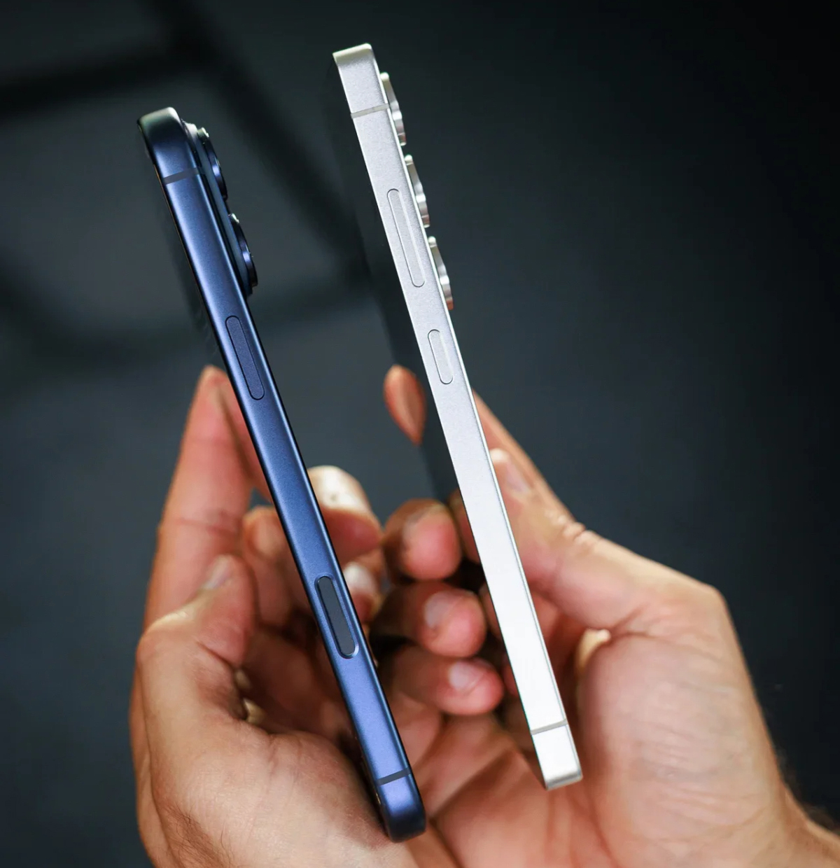 Samsung 'ép cân', Apple 'chắc nịch': Galaxy và iPhone rẽ hai hướng - Ảnh 3.