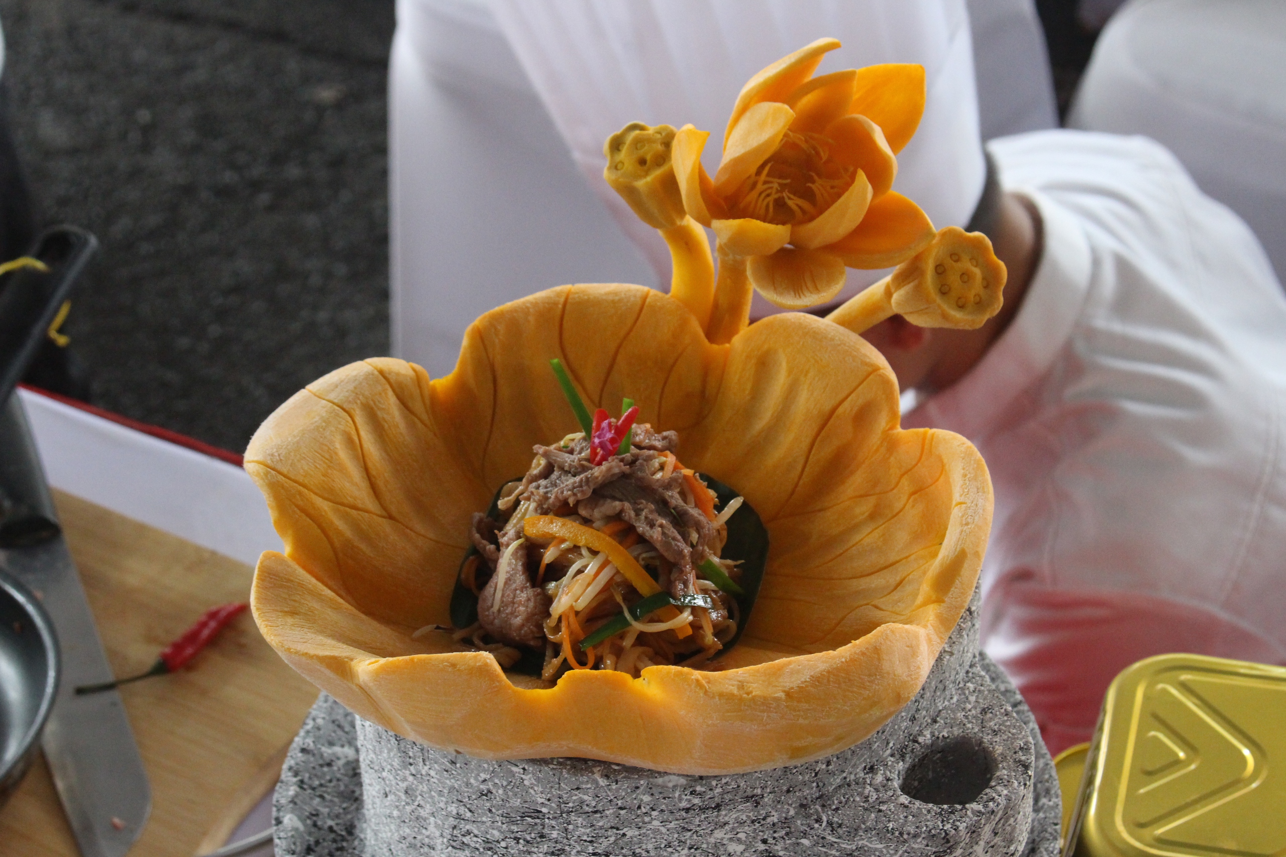 Cả trăm món ngon từ sợi gạo và bún trong Ngày hội Sợi gạo Việt ở TP.HCM - Ảnh 1.