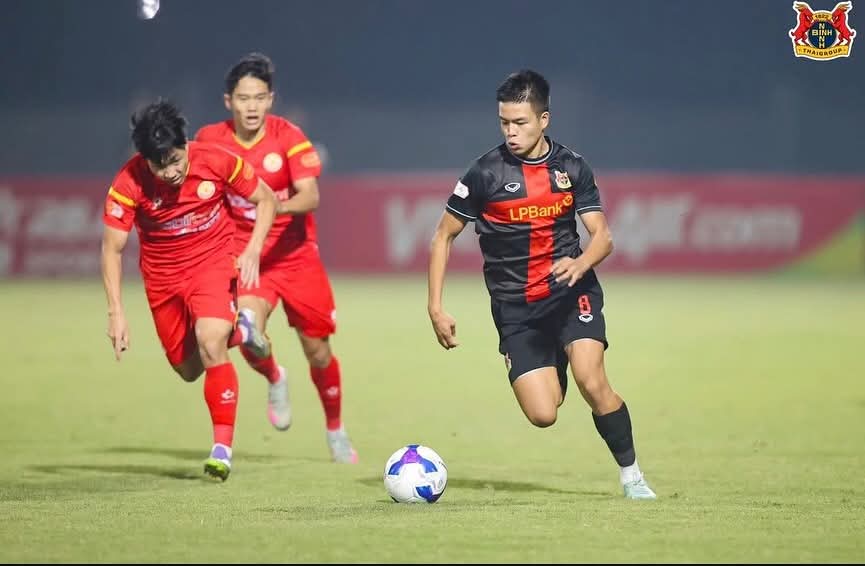 Trần Thanh Trung được gọi gấp lên U.23 Việt Nam, thầy Kim chọn nhân sự bất ngờ- Ảnh 2. Trần Thanh Trung được gọi gấp lên U.23 Việt Nam, thầy Kim chọn nhân sự bất ngờ- Ảnh 2.