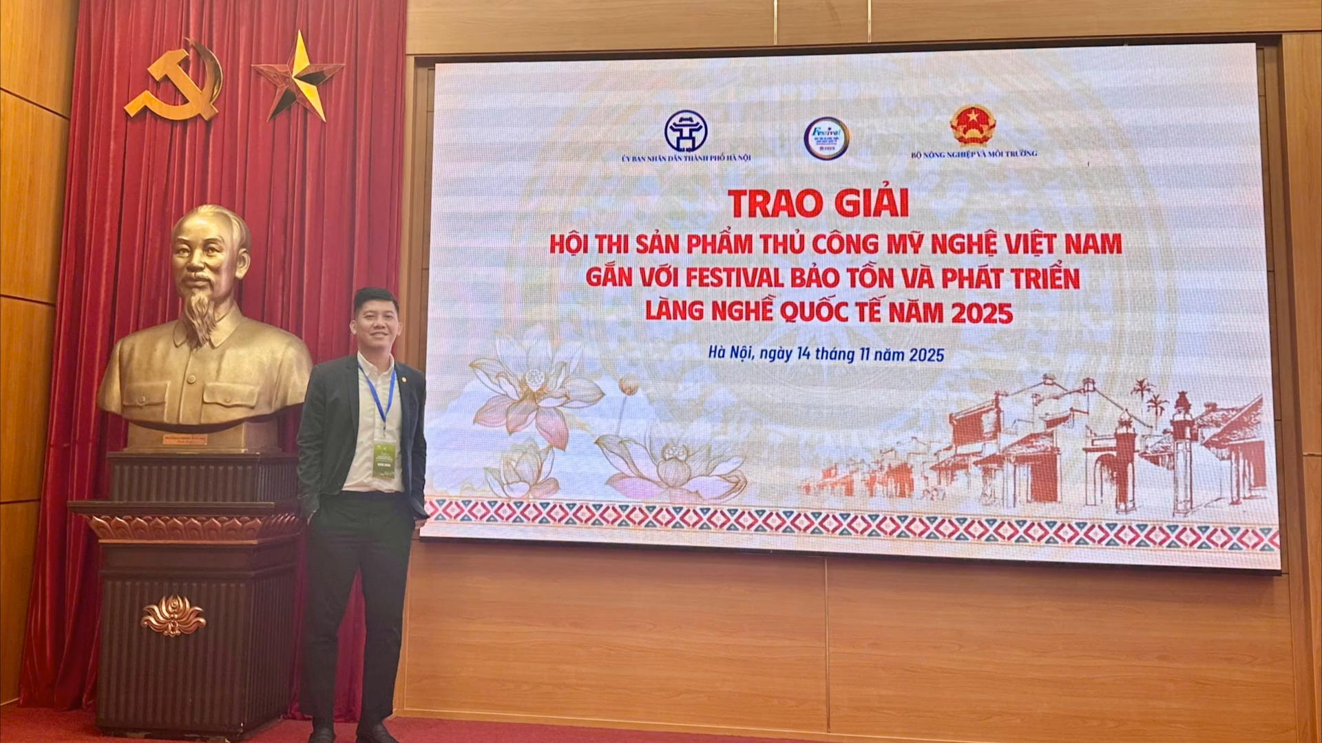 C&ugrave;ng sống xanh số 134: Ch&agrave;ng trai biến vỏ tr&aacute;i c&acirc;y dại ven đường  - Ảnh 1.