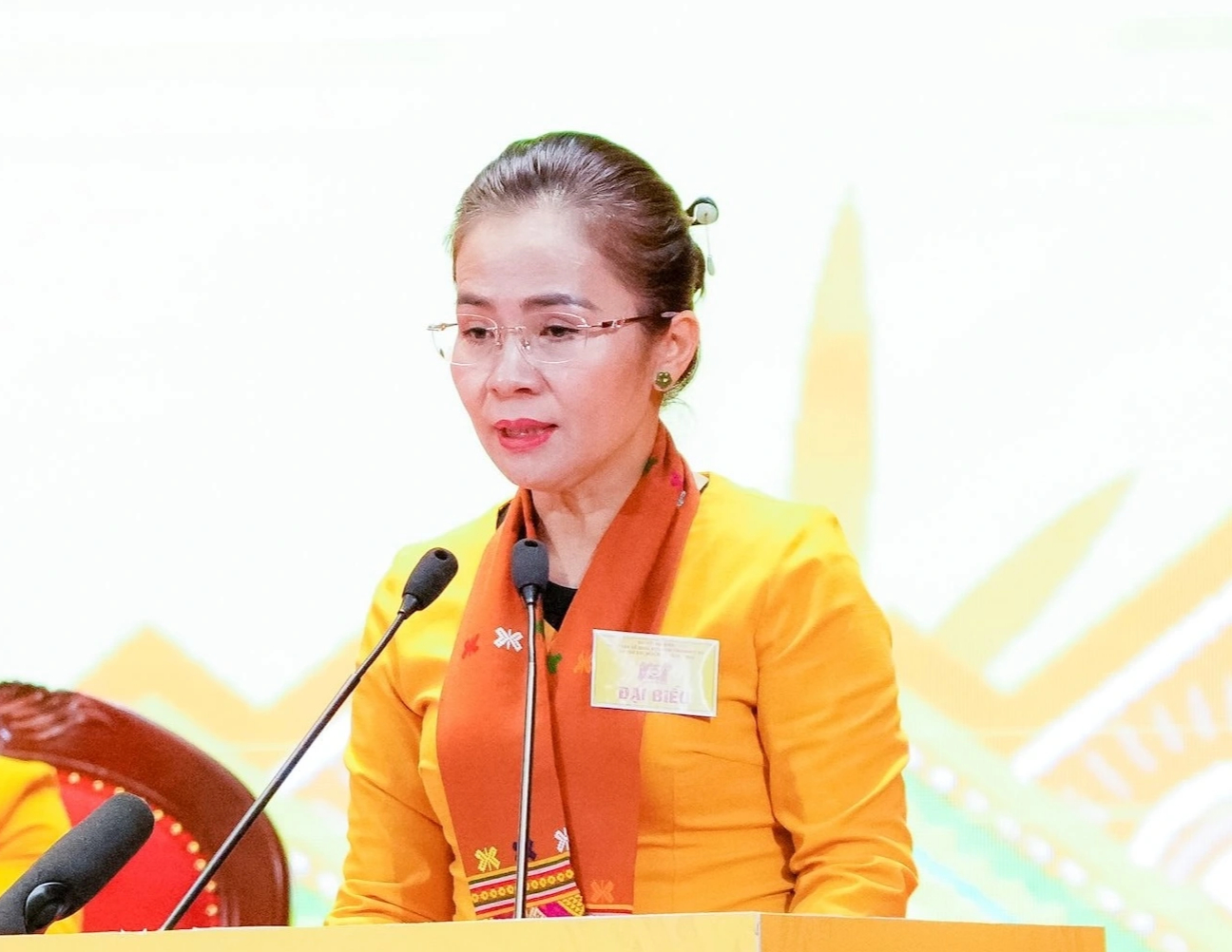 Bà Võ Thị Minh Sinh tái đắc cử Chủ tịch Ủy ban MTTQ tỉnh Nghệ An - Ảnh 2.