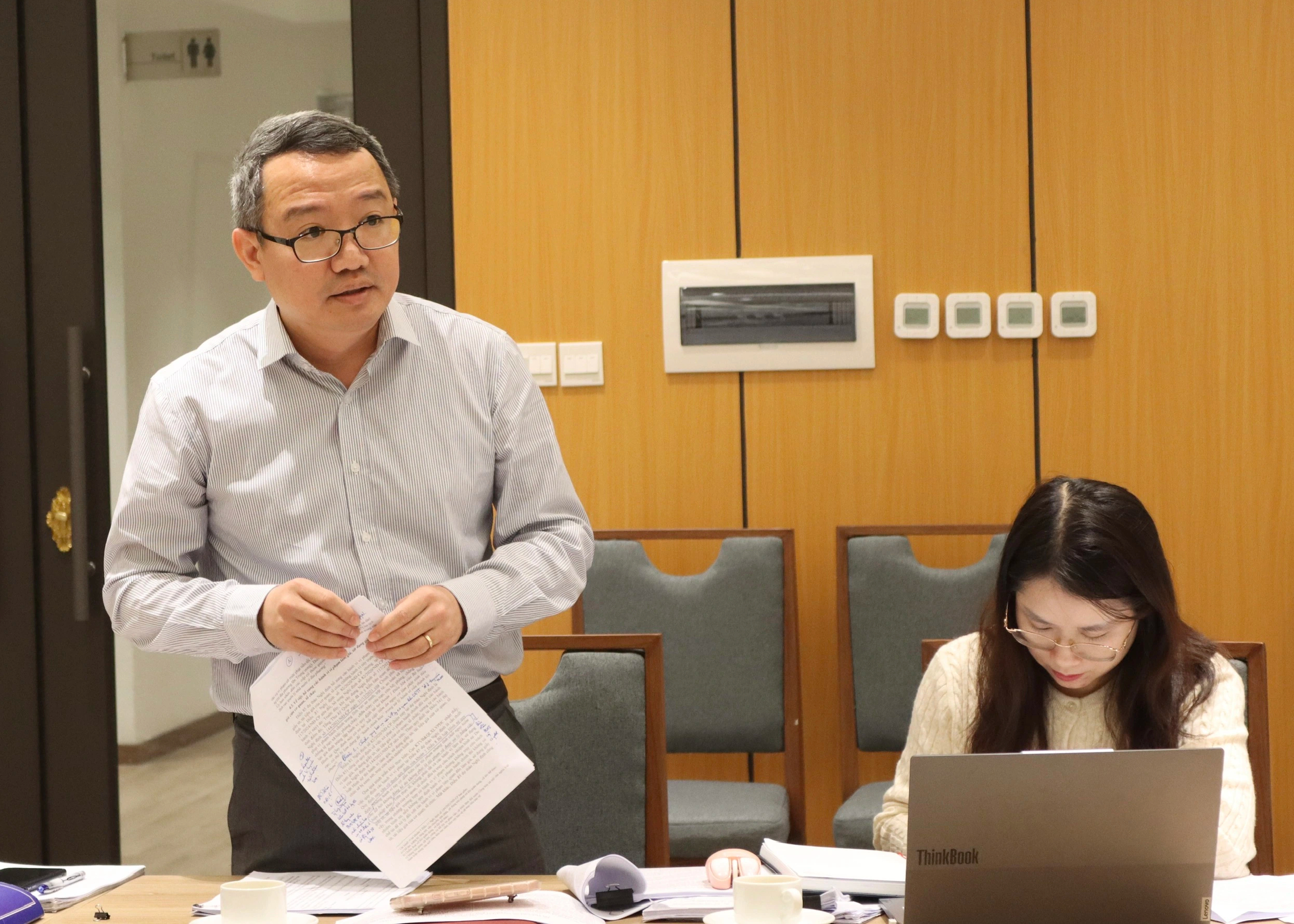 Đề xuất tăng phạt tiền hành vi ngoại tình lên 10 triệu đồng- Ảnh 1.