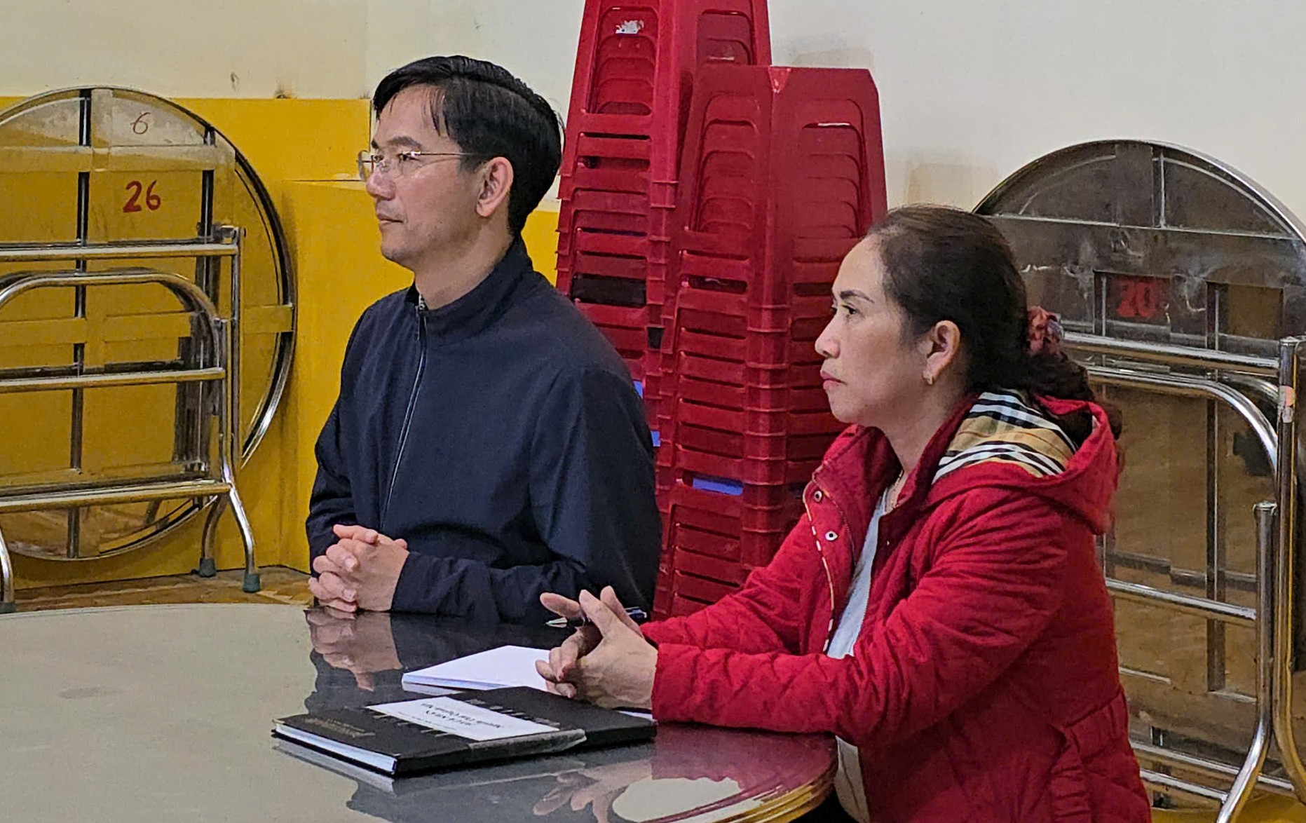 Vụ thực phẩm bẩn vào trường học: Cách tất cả chức vụ trong Đảng của hiệu trưởng- Ảnh 2. Vụ thực phẩm bẩn vào trường học: Cách tất cả chức vụ trong Đảng của hiệu trưởng- Ảnh 2.