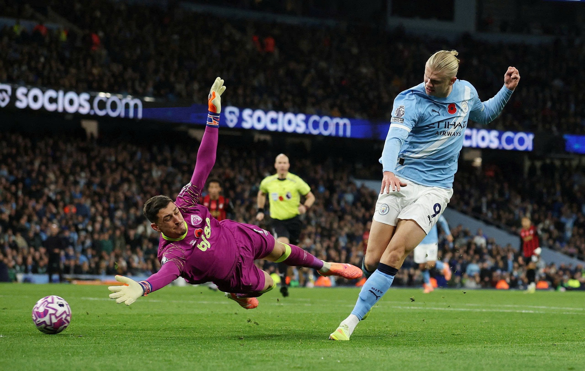 Lịch thi đấu Ngoại hạng Anh mới nhất: Nhà giàu... tương phản- Ảnh 1. Lịch thi đấu Ngoại hạng Anh mới nhất: Nhà giàu... tương phản- Ảnh 1.