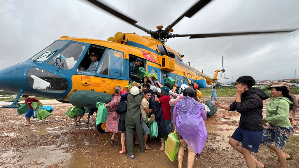 Những ngôi làng trơ trụi sau lũ - Ảnh 5.