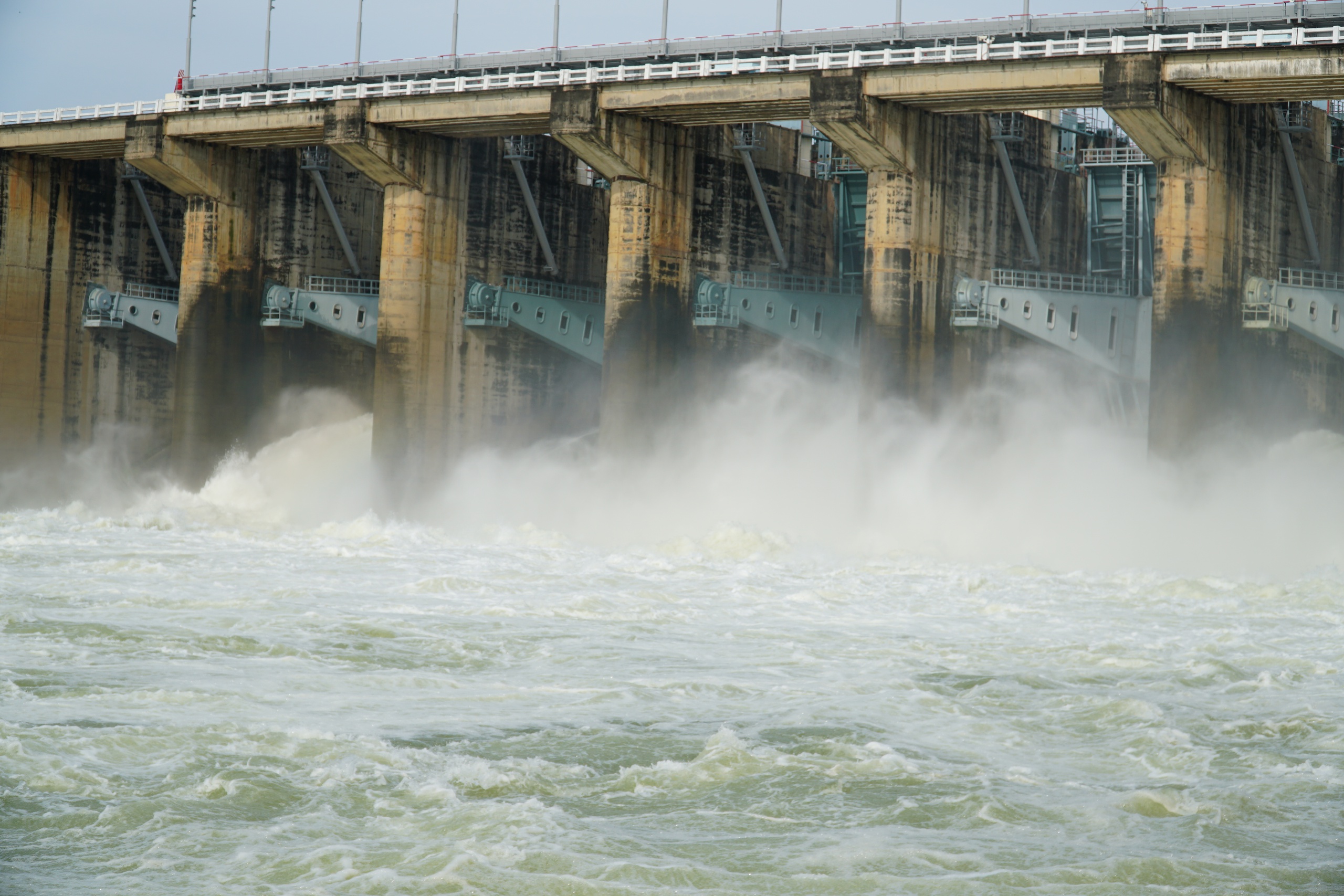 Đồng Nai đề nghị 17 thủy điện cung cấp thông tin xả lũ- Ảnh 1.