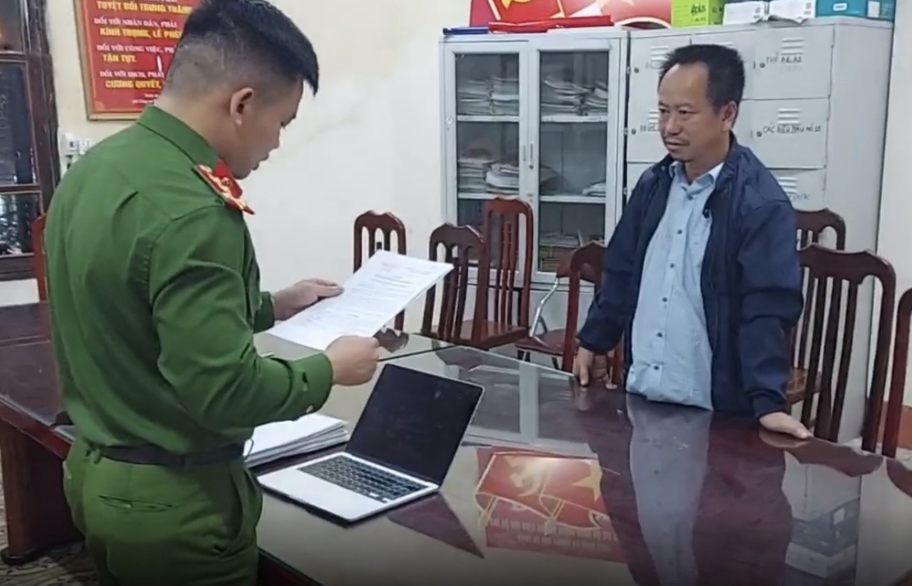 - Ảnh 1. - Ảnh 1.