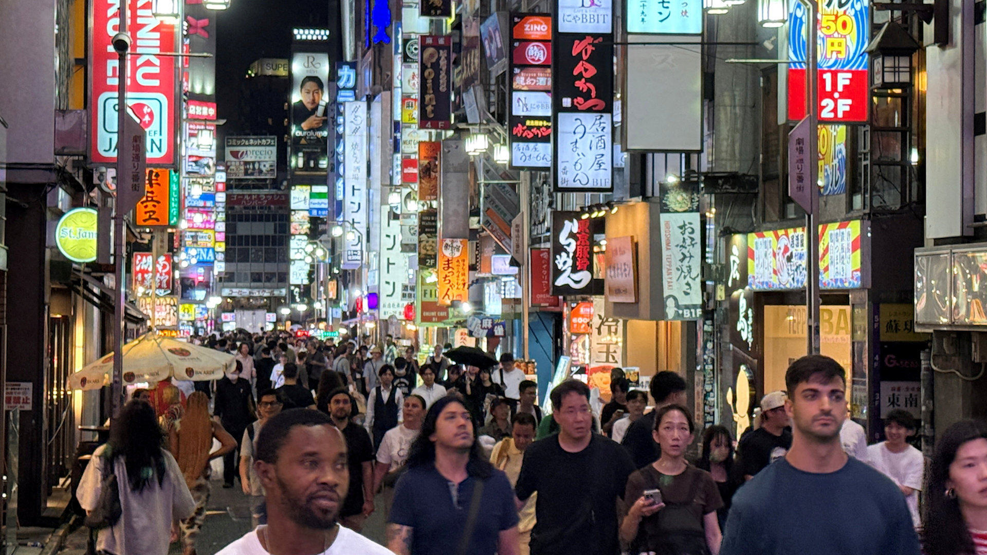 Nhật Bản n&oacute;i g&igrave; về video nh&agrave; ngoại giao &lsquo;c&uacute;i đầu&rsquo; trước quan chức Trung Quốc? - Ảnh 1.