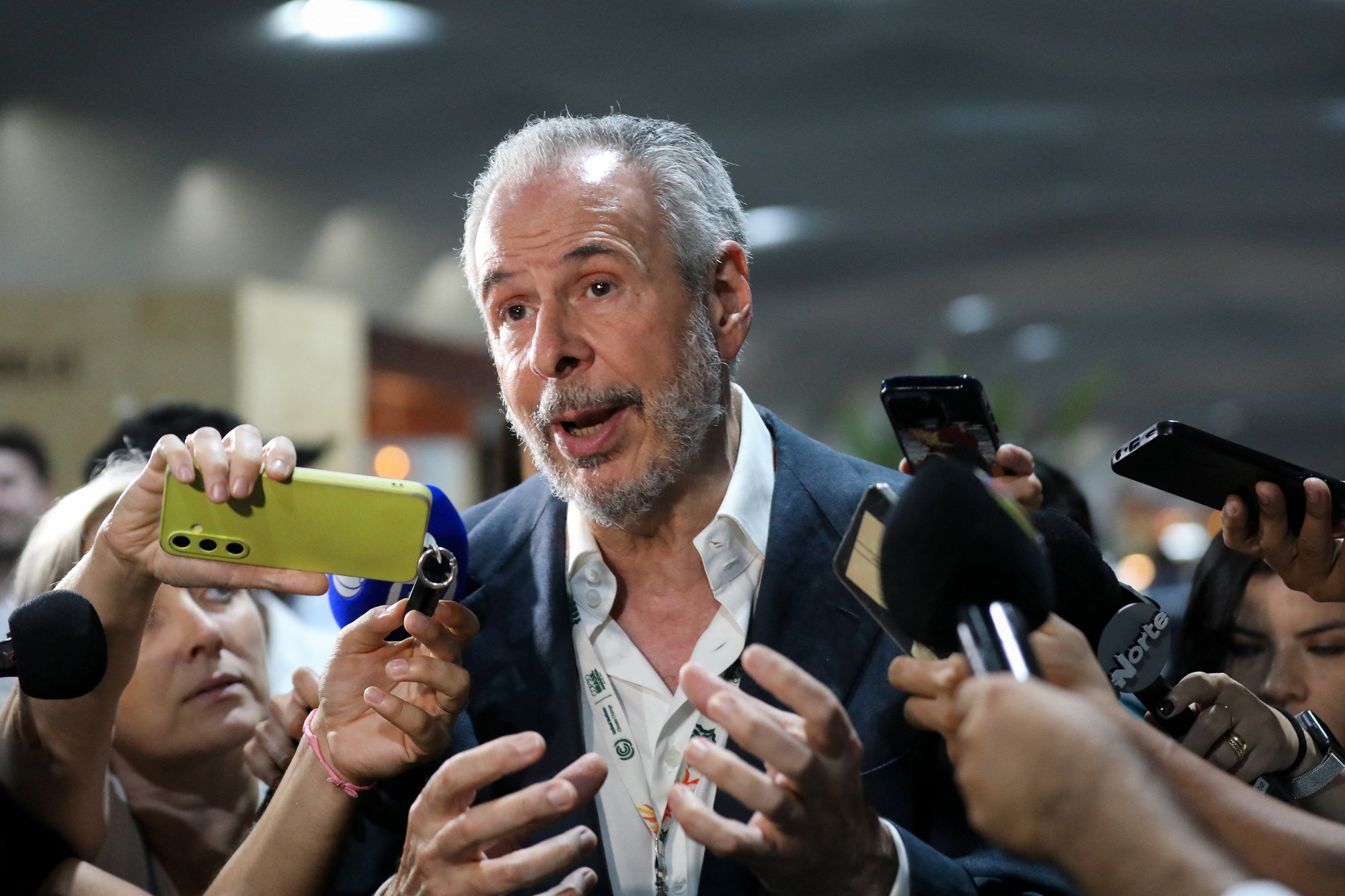 Các lãnh đạo nói gì sau khi thông qua thỏa thuận khí hậu COP30? - Ảnh 2.