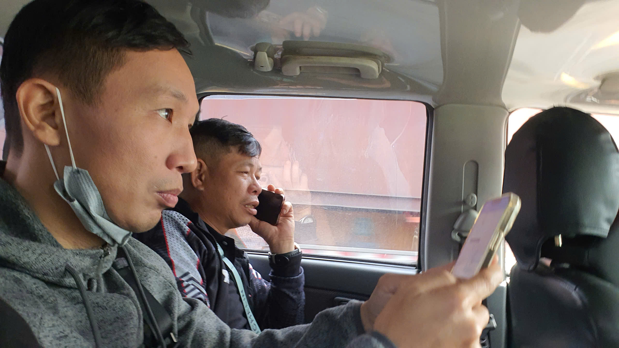 Nghĩa tình Quảng Trị vào rốn lũ Phú Yên, 'người gửi vài trăm nghìn'- Ảnh 2.