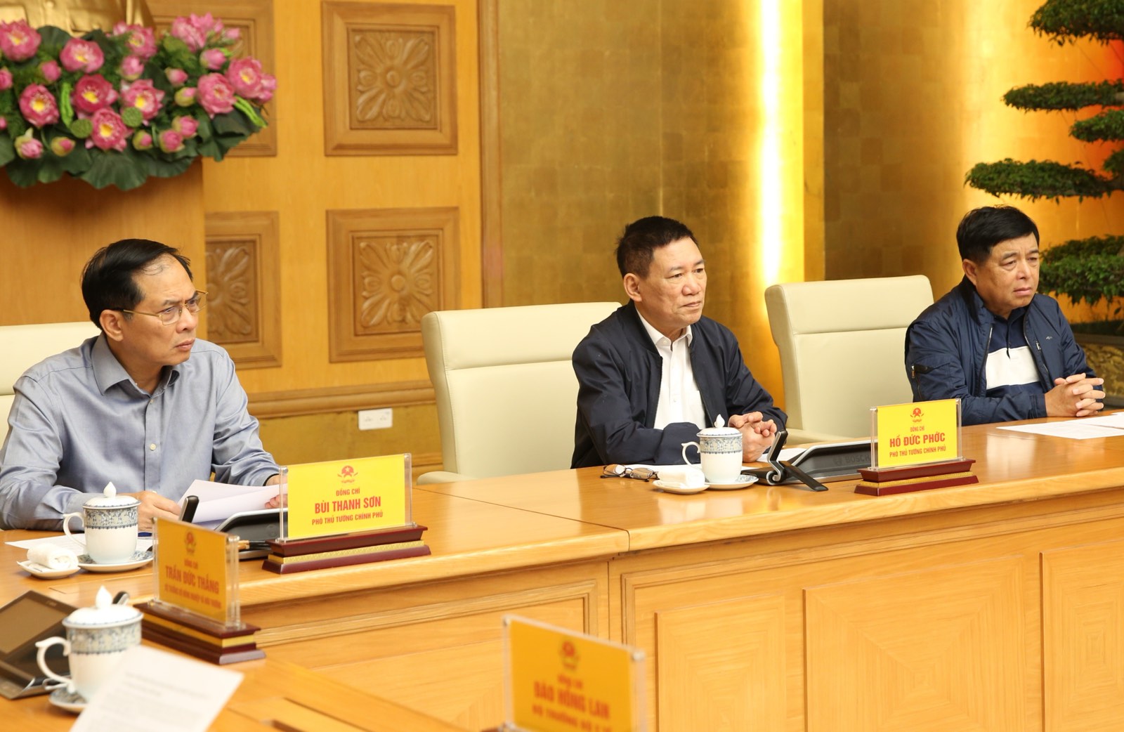 Thủ tướng: Nhân dân cần nhất chúng ta trong những lúc khó khăn- Ảnh 2.