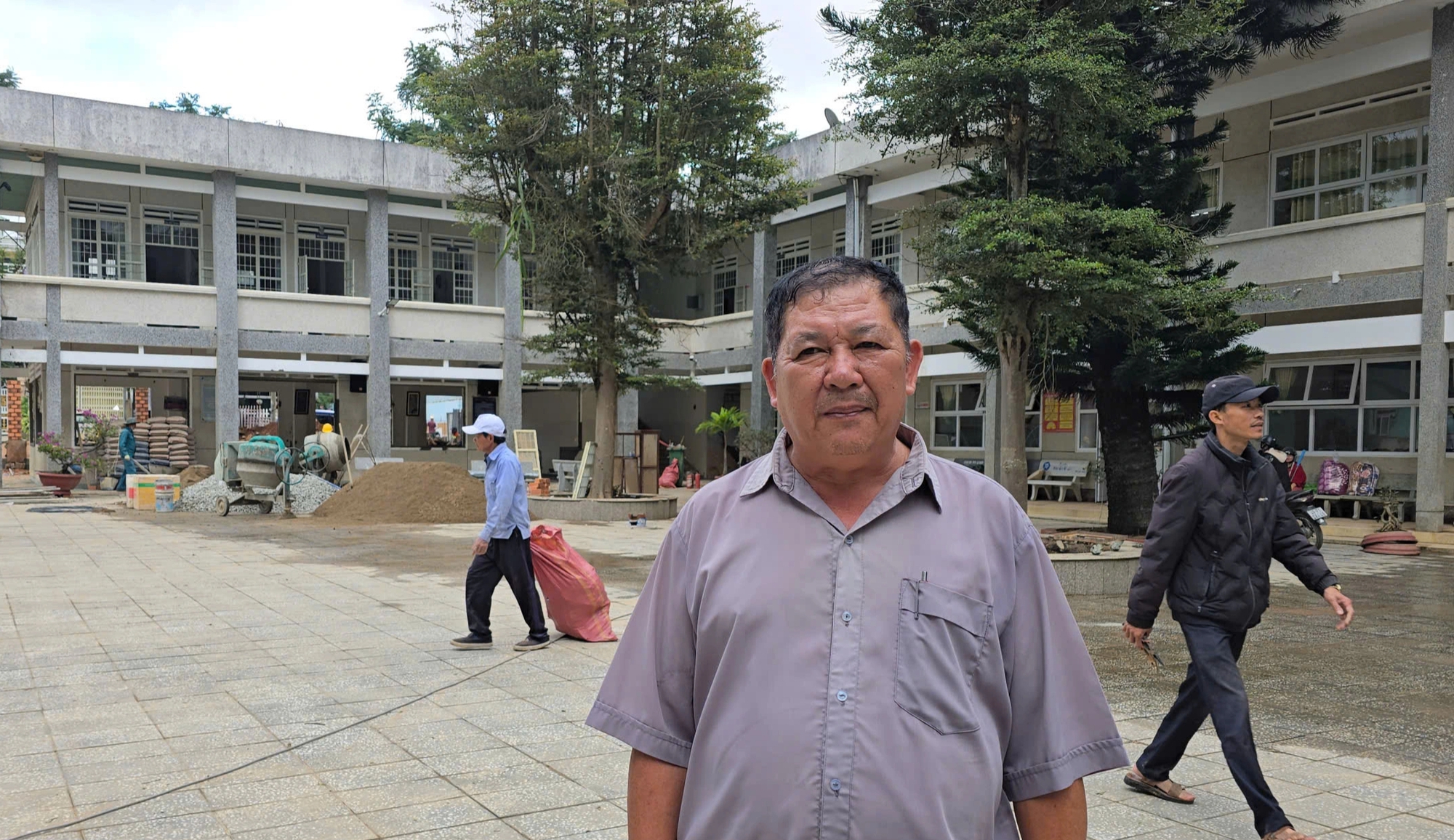 Lâm Đồng: Lũ lịch sử, trường học hư hỏng, học sinh chưa thể đến trường- Ảnh 5.