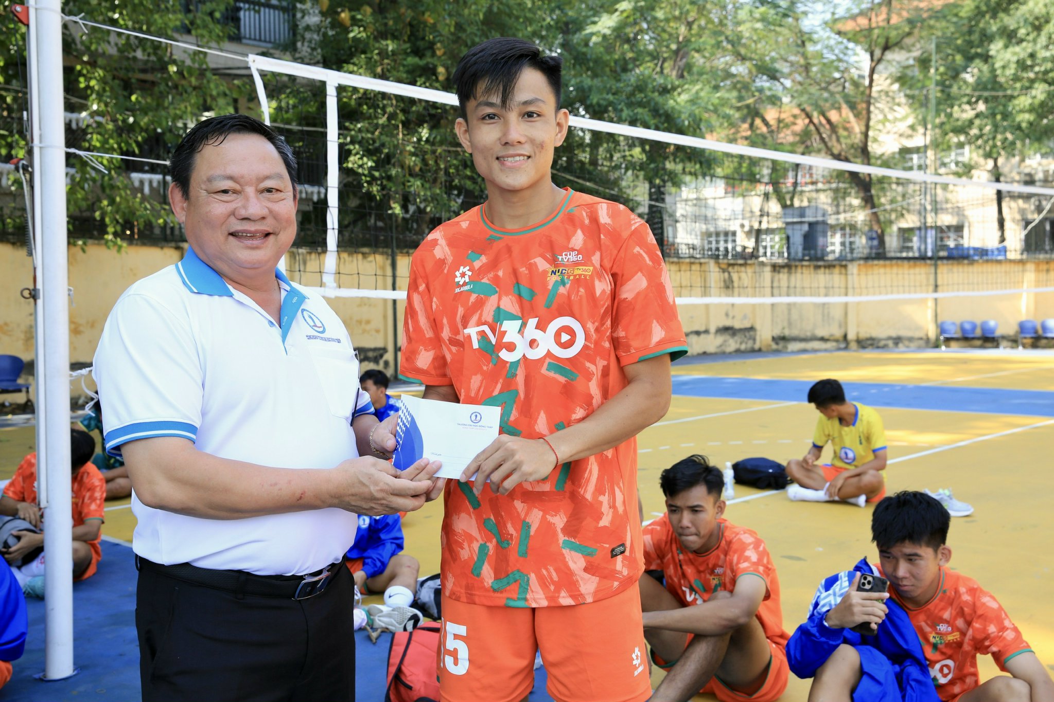 6 đội phía nam bị loại, vô địch sớm gặp á quân ở vòng tứ kết- Ảnh 3.