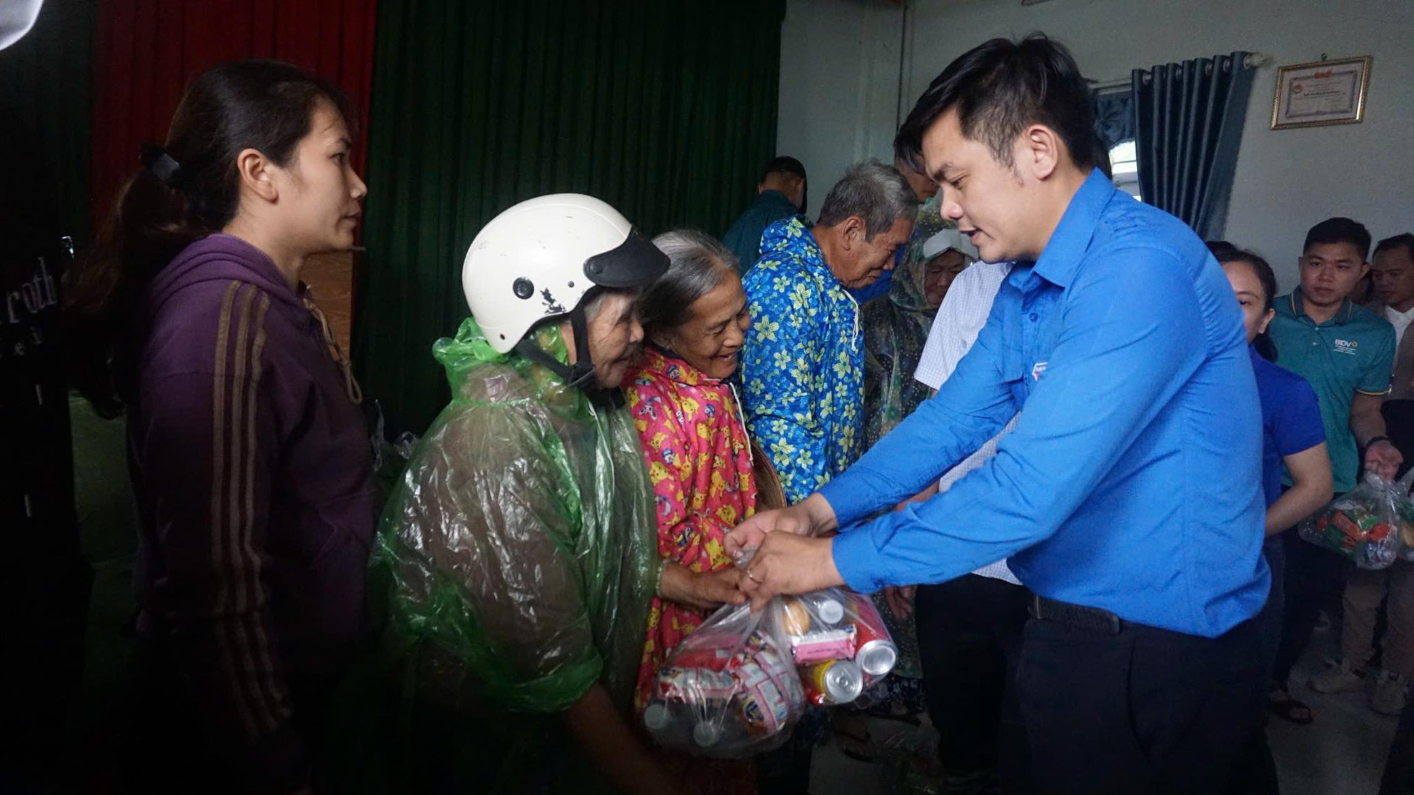 Tuổi trẻ Gia Lai hướng về vùng lũ: Lan tỏa nghĩa tình giữa gian khó - Ảnh 1.