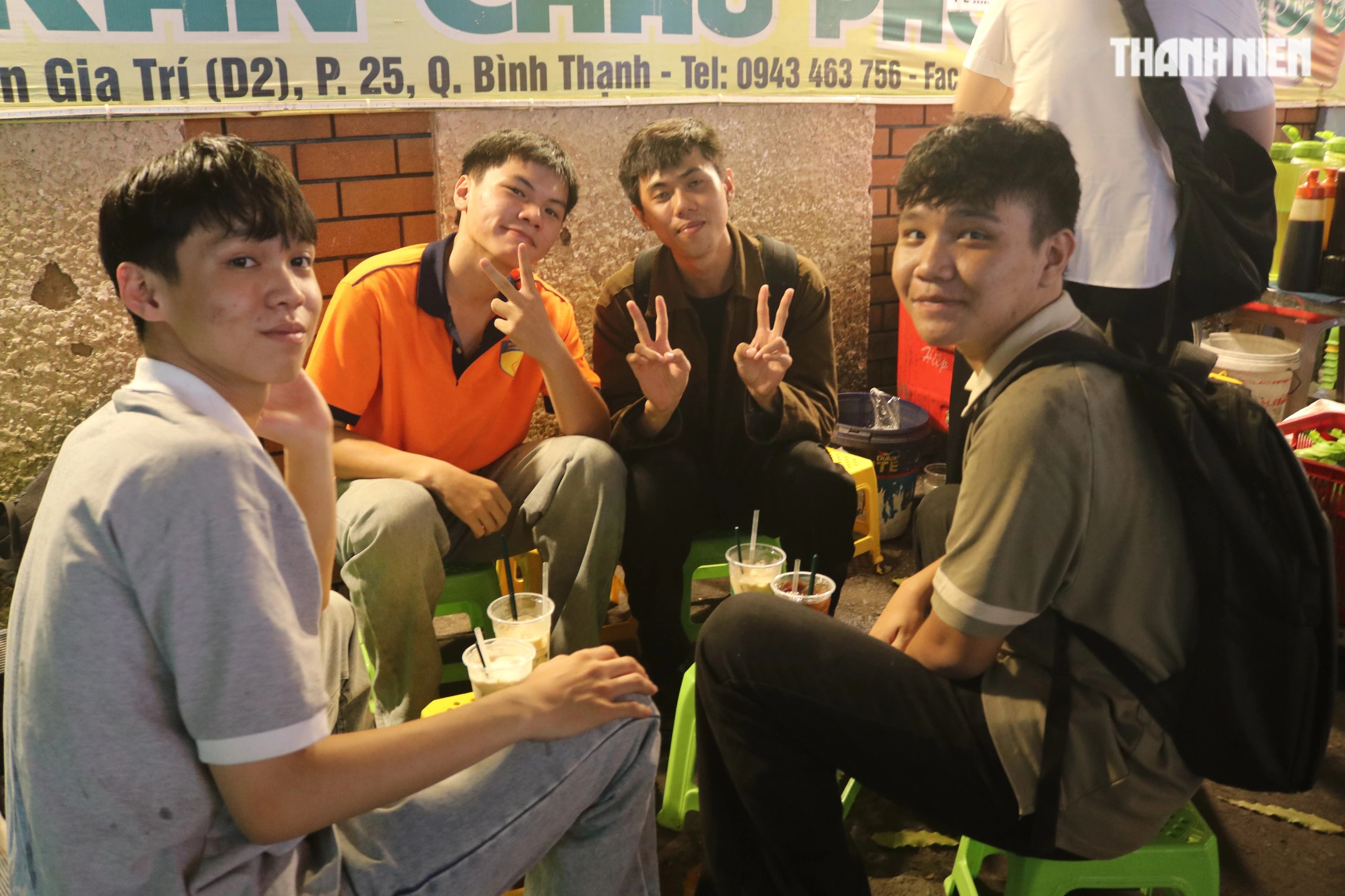 Quán trà sữa 'từ chối' doanh thu, đề nghị khách chuyển khoản cho vùng lũ miền Trung- Ảnh 3. Quán trà sữa 'từ chối' doanh thu, đề nghị khách chuyển khoản cho vùng lũ miền Trung - Ảnh 3.