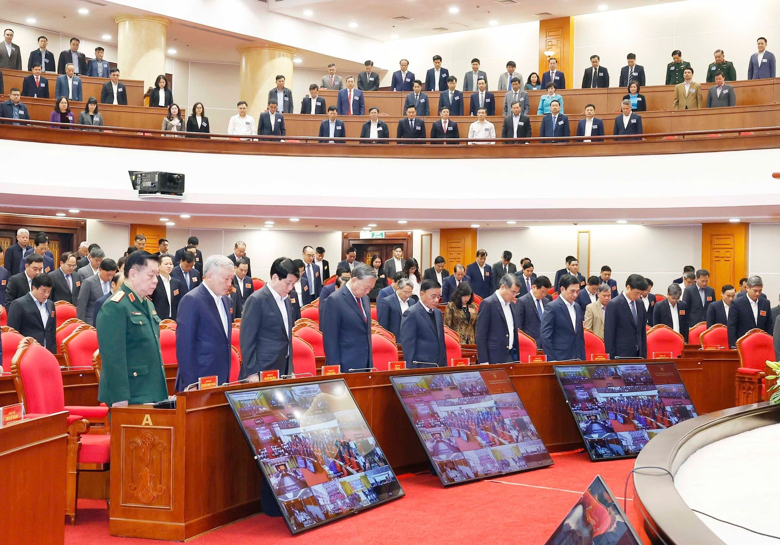 Đã thi hành kỷ luật 228 đảng viên trong nhiệm kỳ Đại hội XIII- Ảnh 1. Đã thi hành kỷ luật 228 đảng viên trong nhiệm kỳ Đại hội XIII- Ảnh 1.