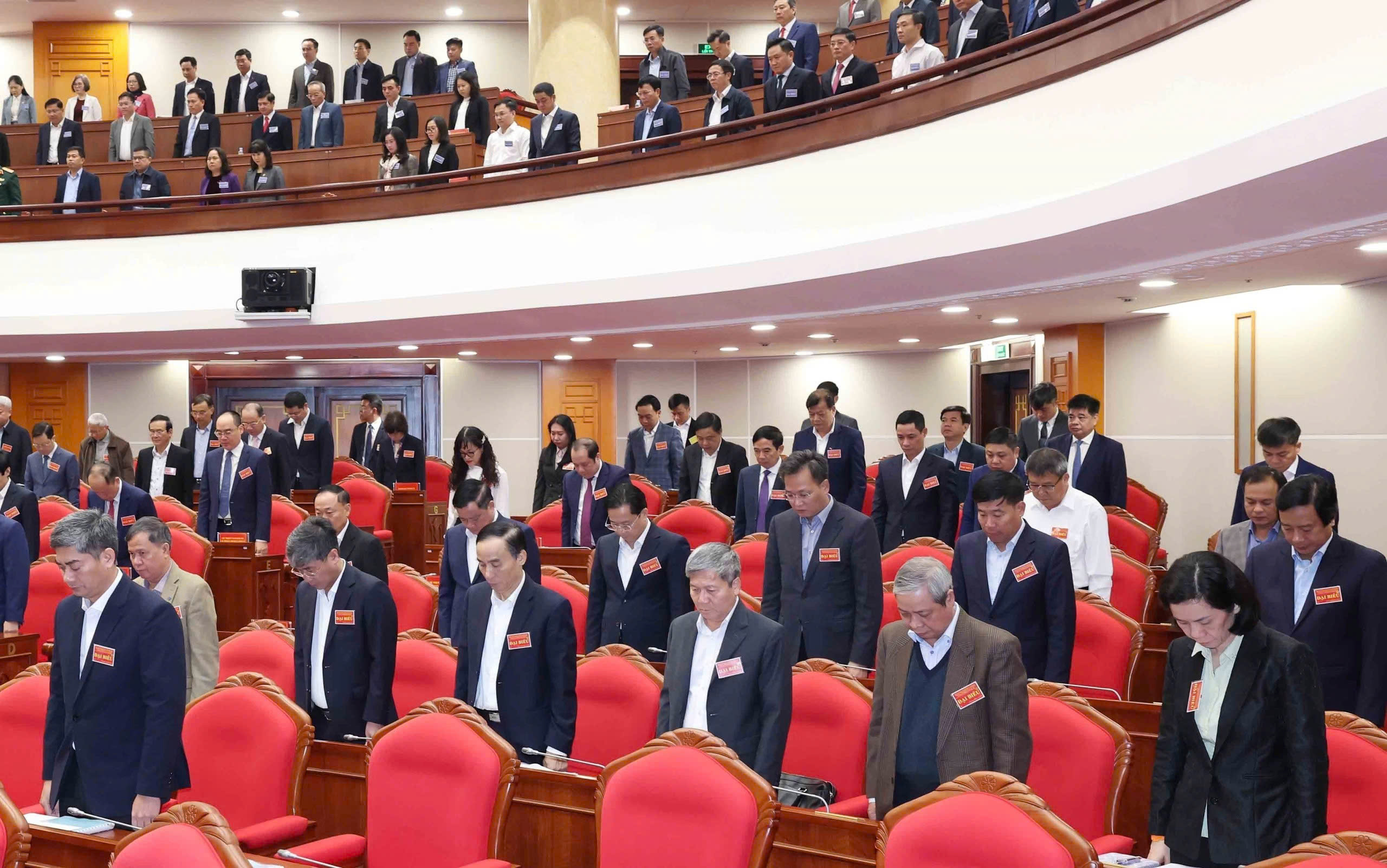 T&ocirc;̉ng Bí thư T&ocirc; L&acirc;m quy&ecirc;n góp ủng h&ocirc;̣ đ&ocirc;̀ng bào thi&ecirc;̣t hại do bão lũ - Ảnh 2.