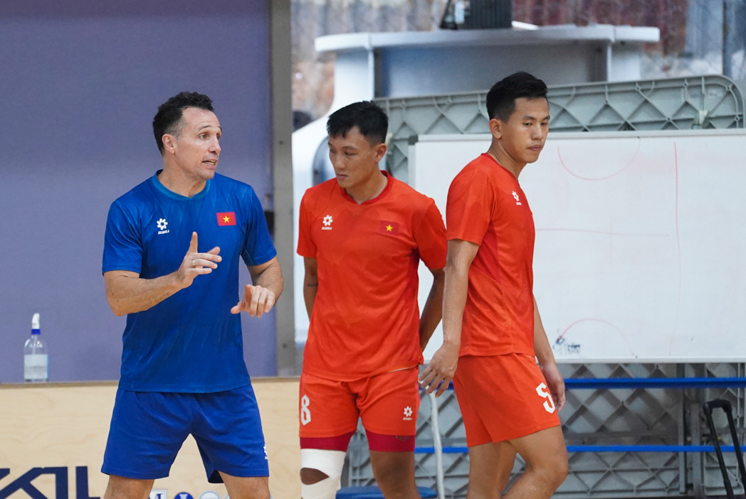 Lộ diện kênh phát trực tiếp đội tuyển futsal Việt Nam: Đấu Thái Lan, Indonesia và Malaysia khi nào?- Ảnh 1.