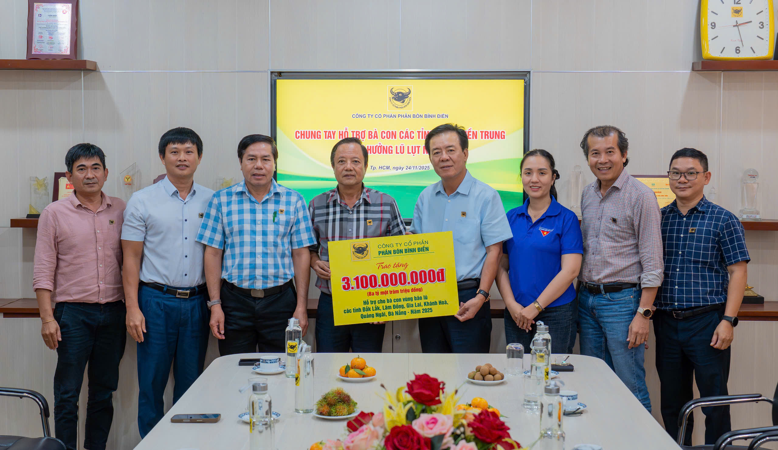 Bình Điền hỗ trợ khẩn cấp 3,1 tỉ đồng giúp bà con vùng lũ nam Trung bộ - Ảnh 1.