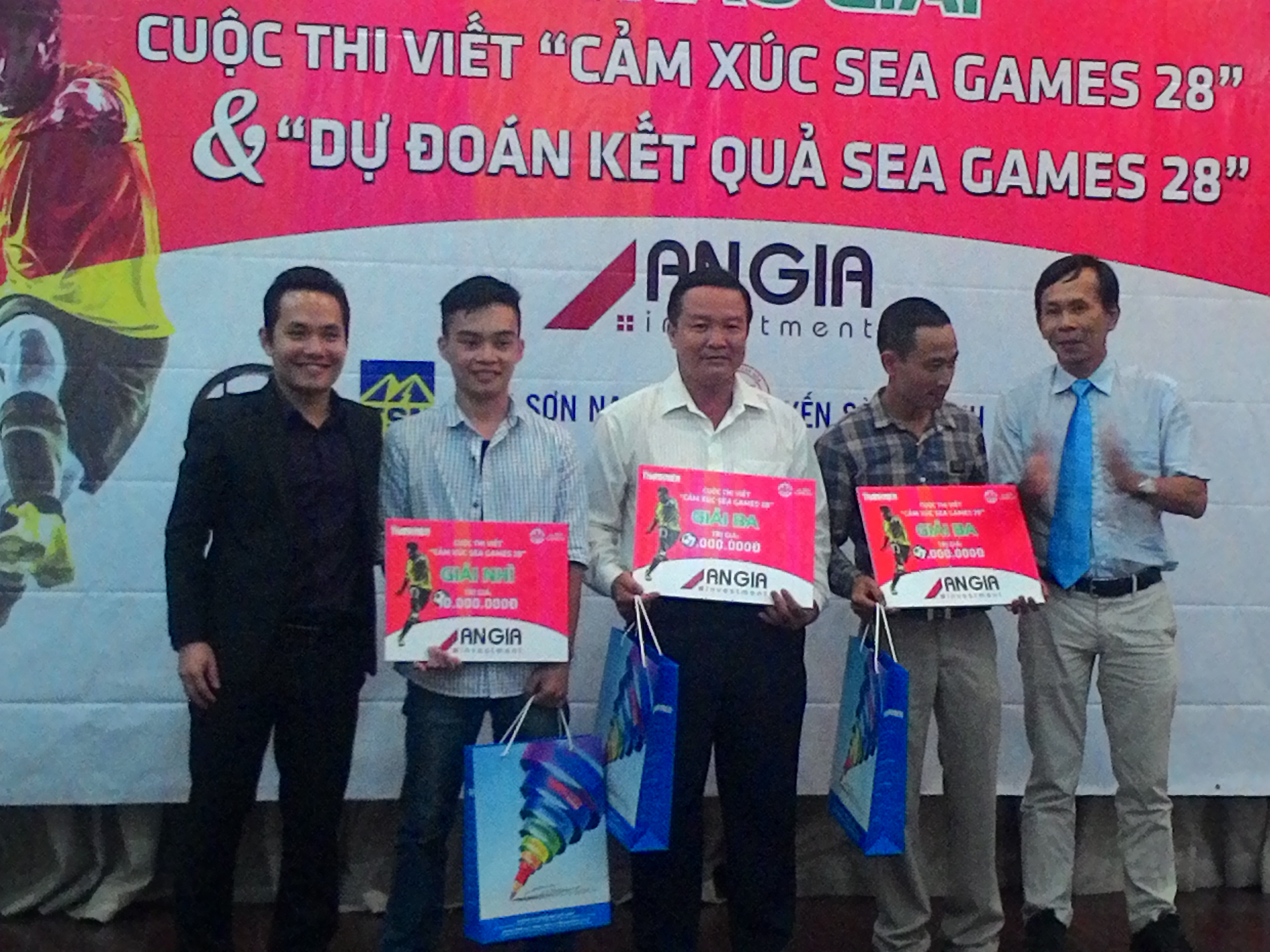 Thanh Niên và tôi: - Ảnh 1.