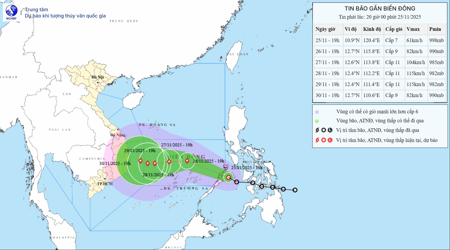 - Ảnh 1. Kịch bản về bão số 15: Ảnh hưởng 4 tỉnh hoặc tan trên Biển Đông - Ảnh 1.