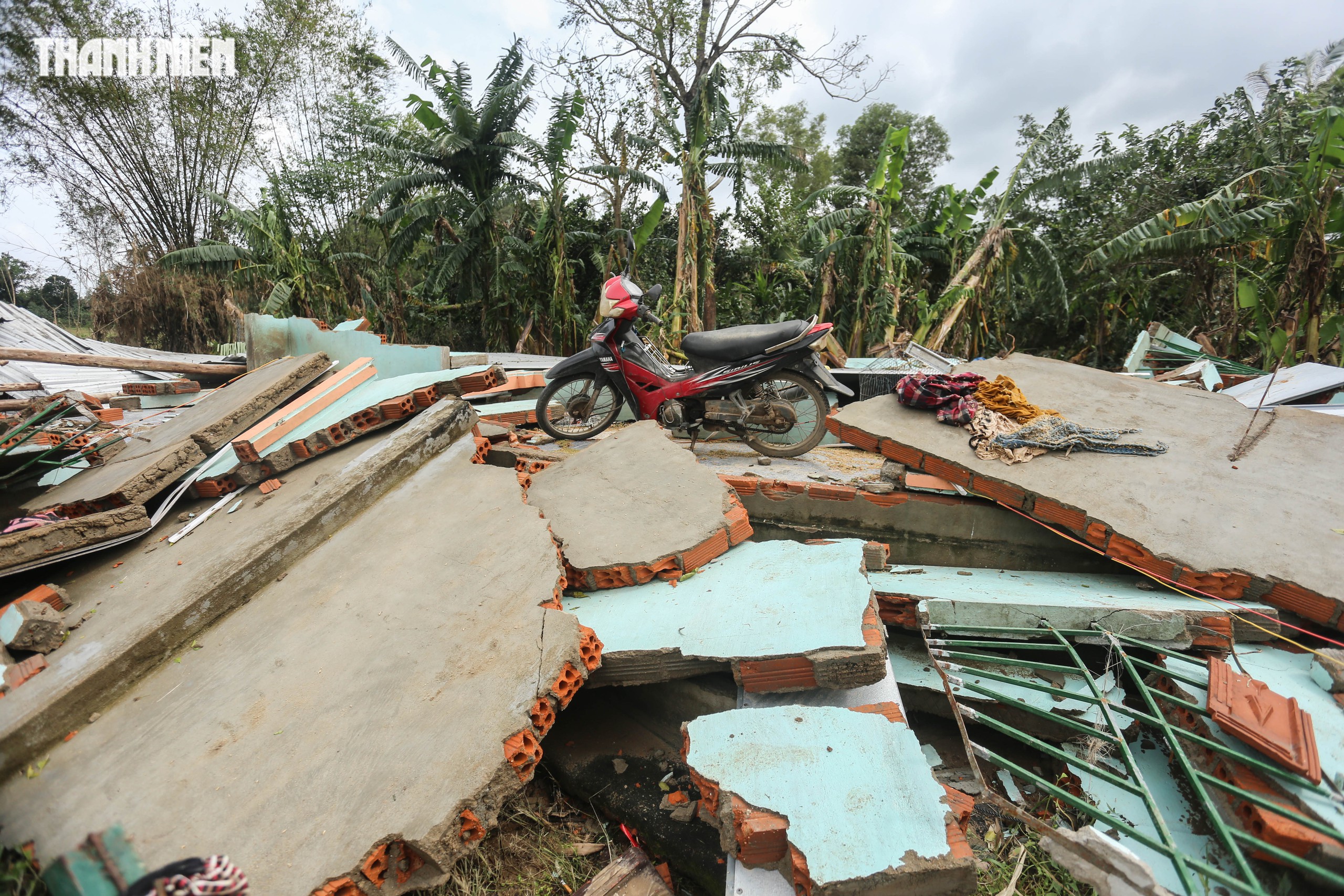 Trở lại thôn Hội Cư để thực hiện một lời hứa: Nhiều người trực trào nước mắt- Ảnh 4.