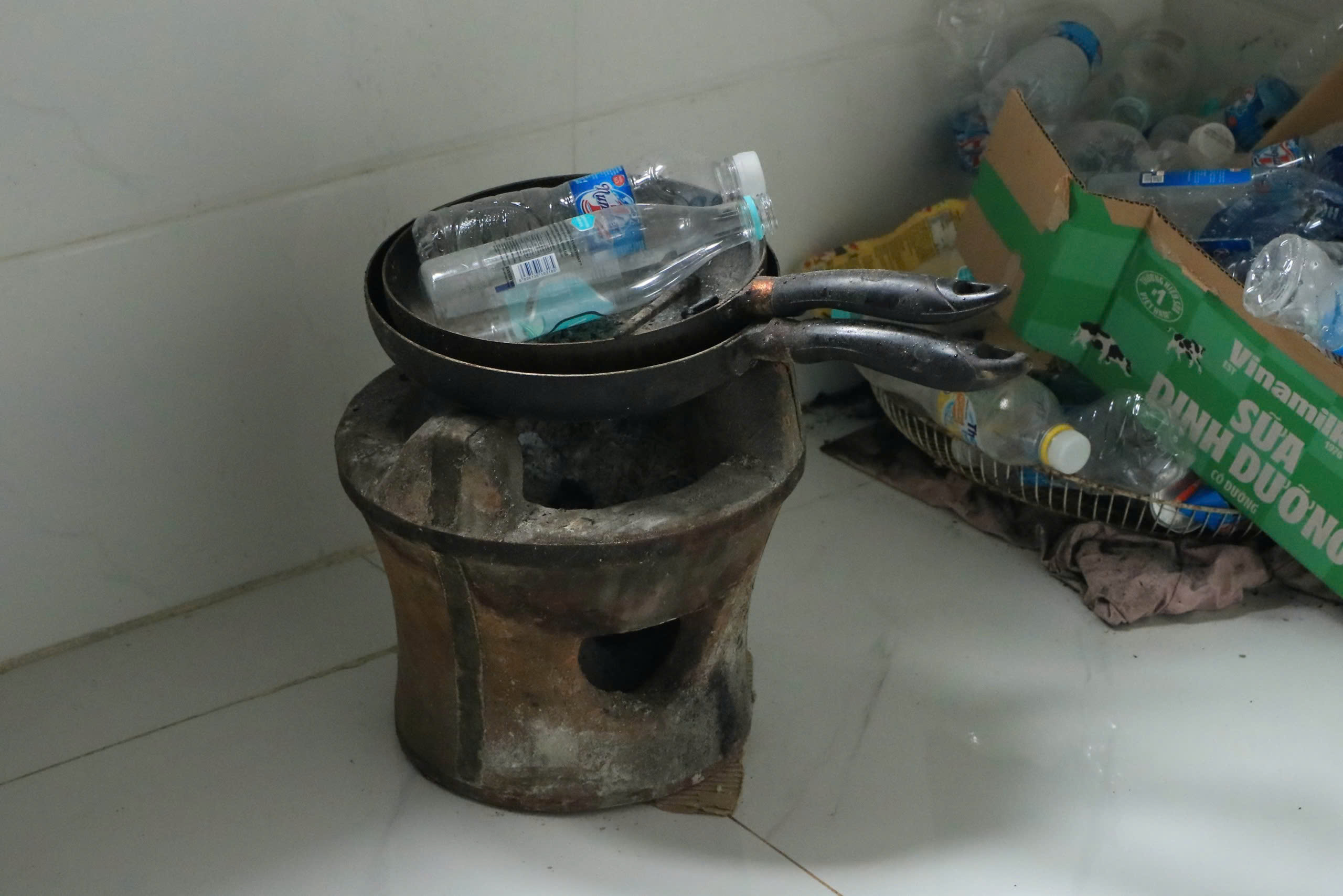 Căn nhà 3 tầng ở Hòa Thịnh: Chuyện cưu mang hơn 100 người vượt 'đại hồng thủy' - Ảnh 3.