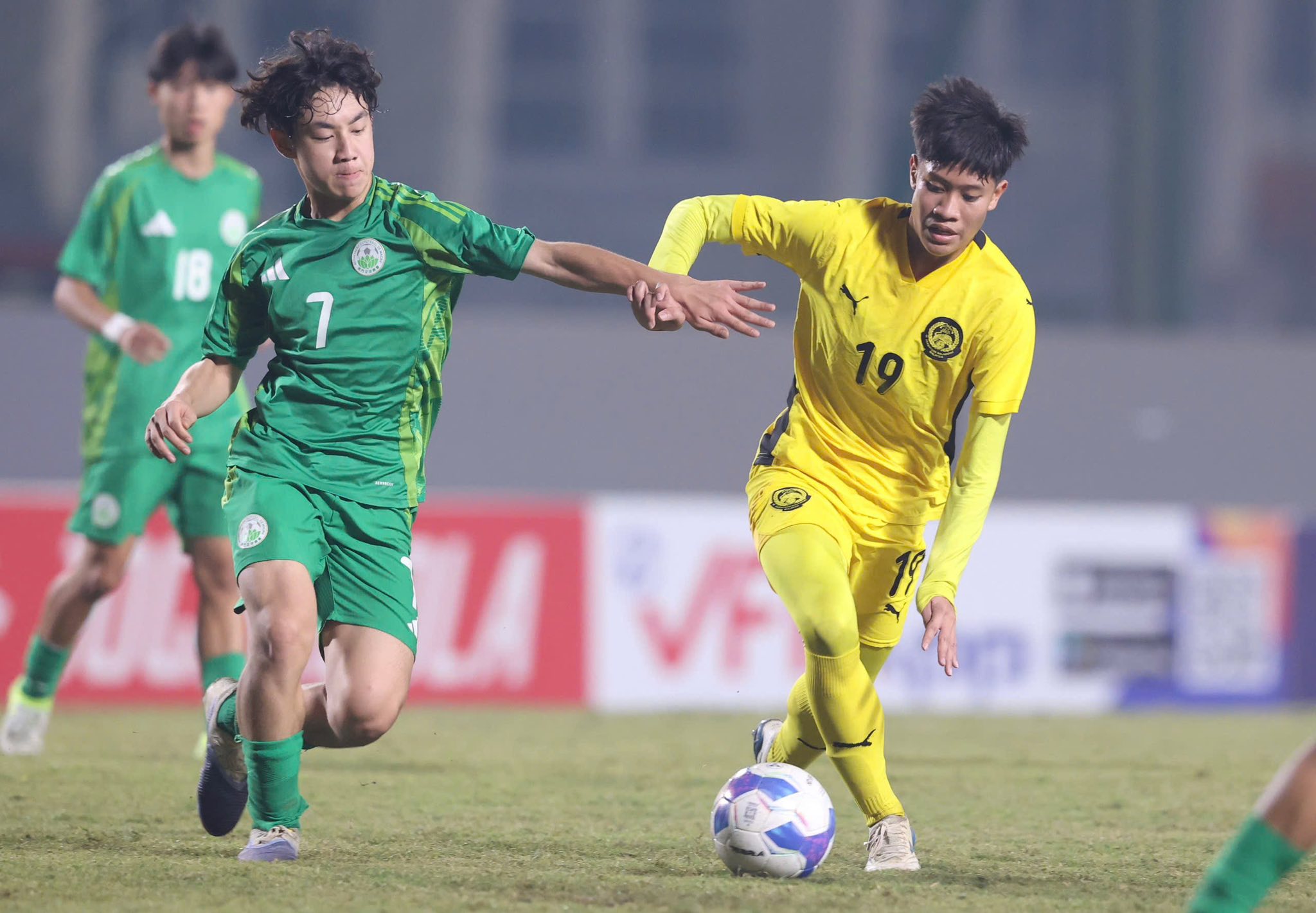 Bảng xếp hạng vòng loại U.17 châu Á mới nhất: Việt Nam vững vàng ngôi đầu, vì sao Malaysia tốp 2?- Ảnh 2.