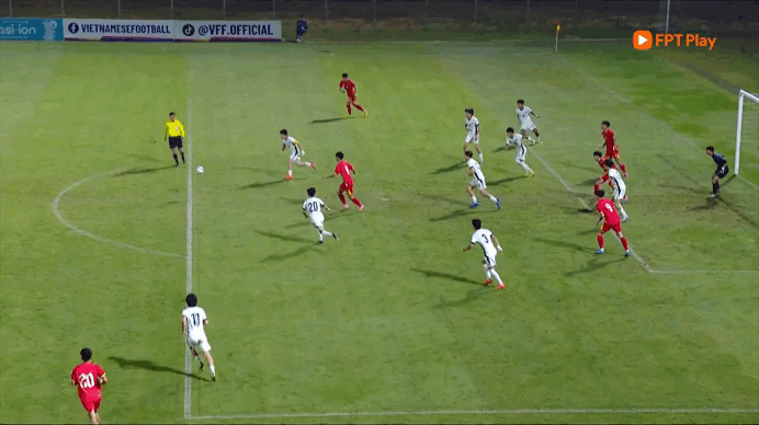 Последние рейтинги отборочных турниров Азии до 17 лет: Вьетнам прочно занимает первое место, почему Малайзия входит в двойку лидеров? - Фото 2. Bảng xếp hạng vòng loại U.17 châu Á mới nhất: Việt Nam vững ngôi đầu, vì sao Malaysia tốp 2? - Ảnh 1.