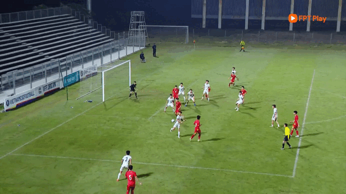 โค้ช U.17 เวียดนาม พูดอะไรหลังคว้าชัยเหนือฮ่องกง : เราจะเจอกับมาเก๊าเมื่อไหร่? - ภาพที่ 2 HLV U.17 Việt Nam nói gì sau trận thắng thuyết phục Hồng Kông: Đấu Ma Cao khi nào? - Ảnh 1.