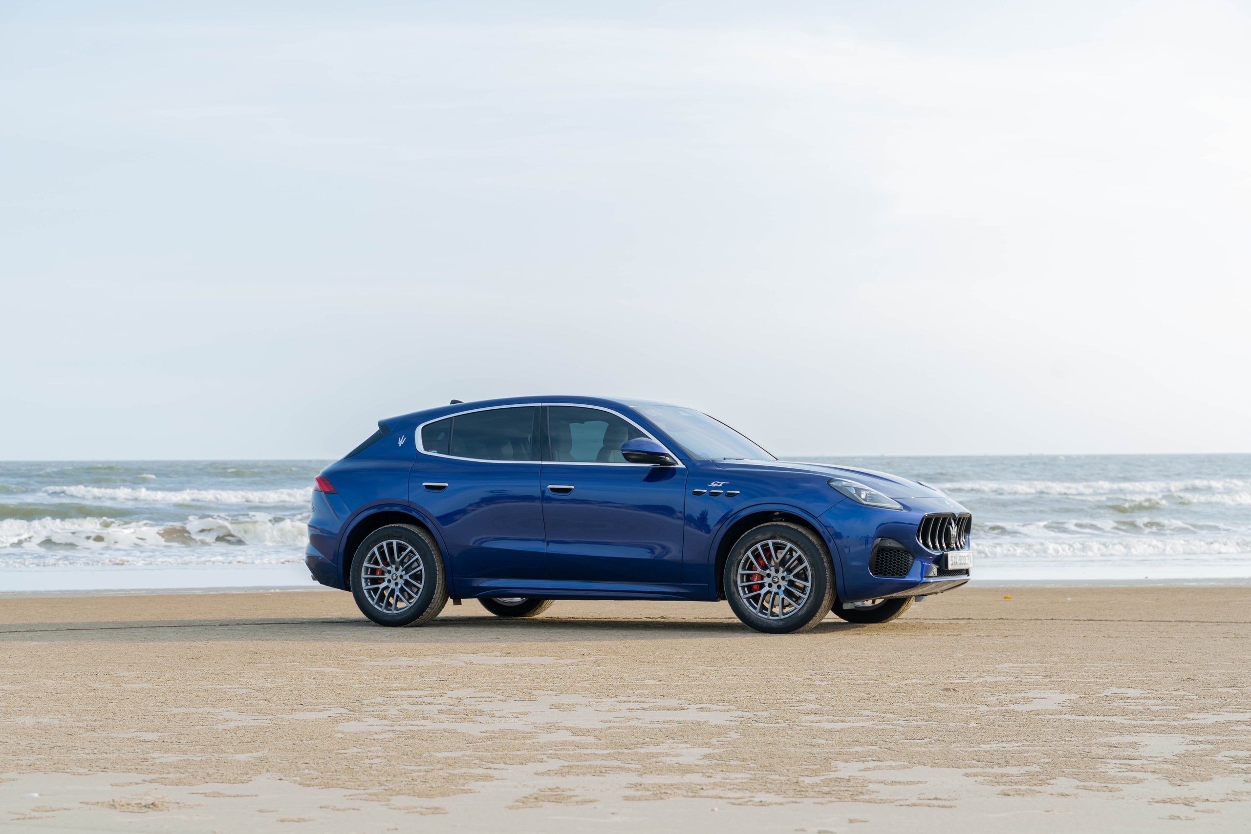 Tại sao người Việt chuộng xe hybrid truyền thống hơn các loại khác? - Ảnh 1. Người Việt chuộng xe hybrid loại nào? - Ảnh 1.