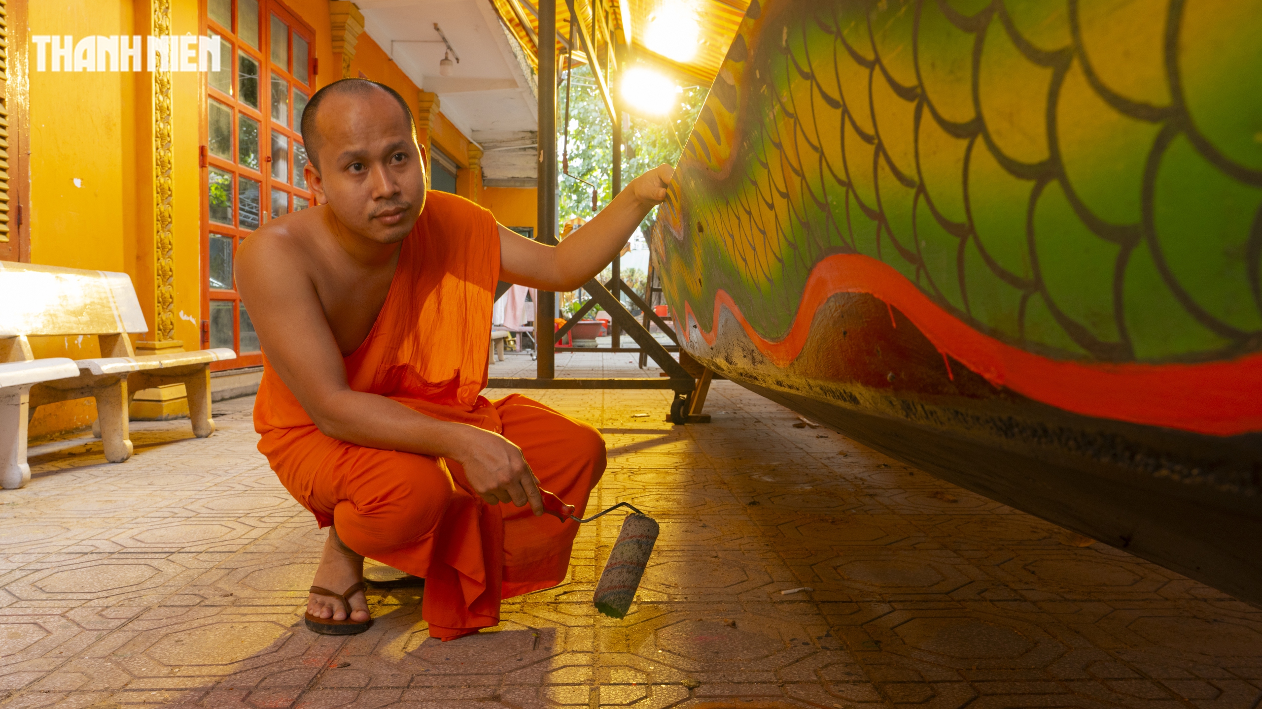 Độc đáo những chiếc ghe Ngo chỉ xuất hiện 1 lần mỗi năm trên kênh Nhiêu Lộc - Ảnh 1.