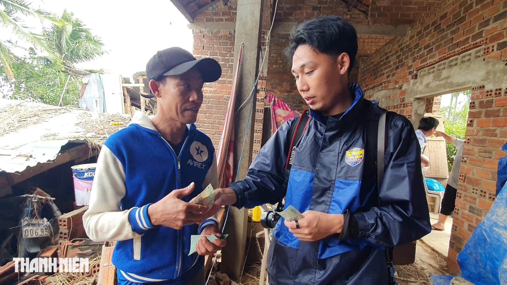 Rốn lũ hòa Thịnh tan hoang và những bàn tay nghĩa tình giúp người dân vực dậy - Ảnh 5.