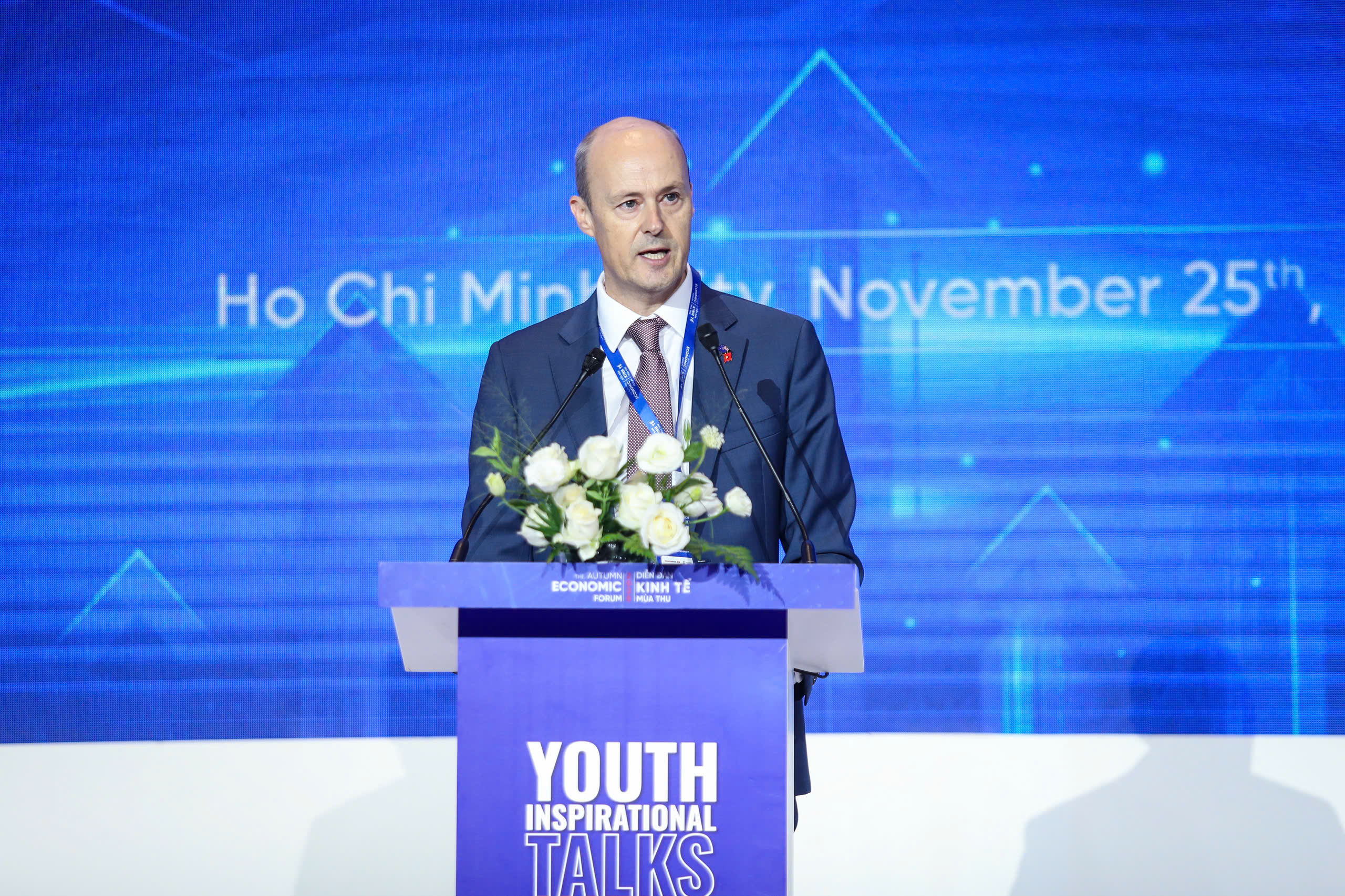 Daniel Theobald khuyên giới trẻ TP . HCM học tiếng Anh để thành công trong công nghệ - Ảnh 3.