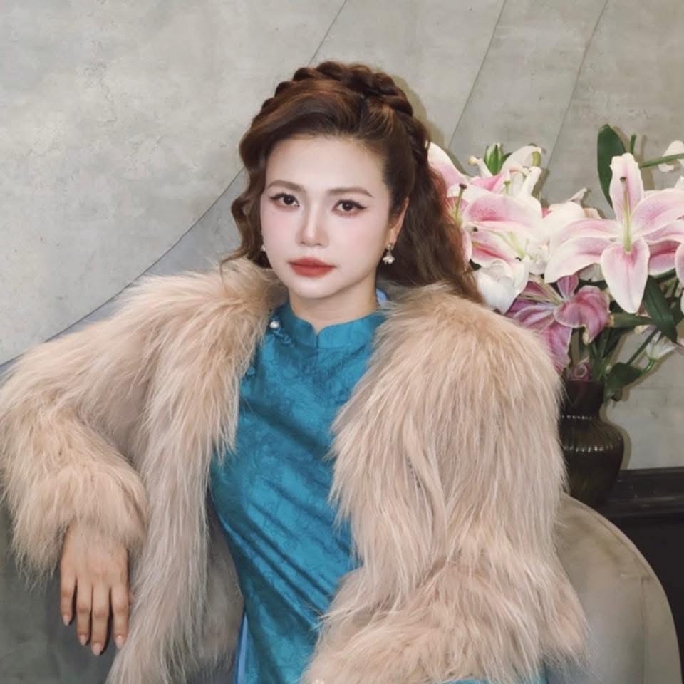 NSƯT Kiều Anh tiết lộ mối tình đầu đầy cảm xúc trong phim Gia đình trái dấu - Ảnh 2.