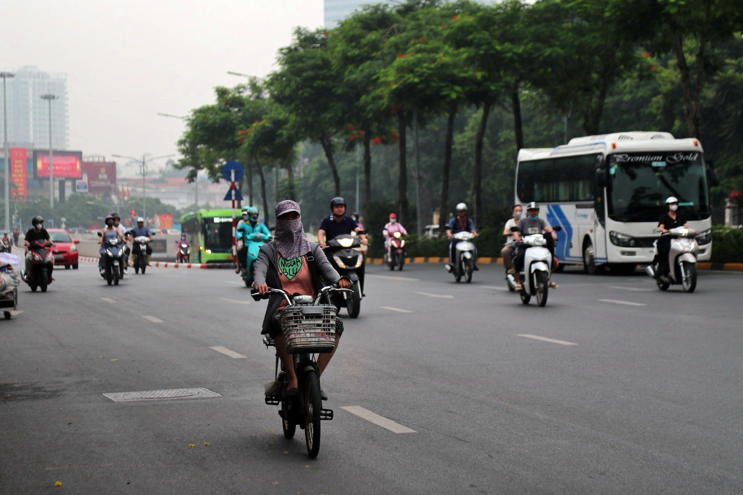 Hà Nội cấm xe máy xăng theo khung giờ trong Vành đai 1 từ 1.7.2026- Ảnh 2. Hà Nội cấm xe máy xăng theo khung giờ trong Vành đai 1 từ 1.7.2026- Ảnh 2.