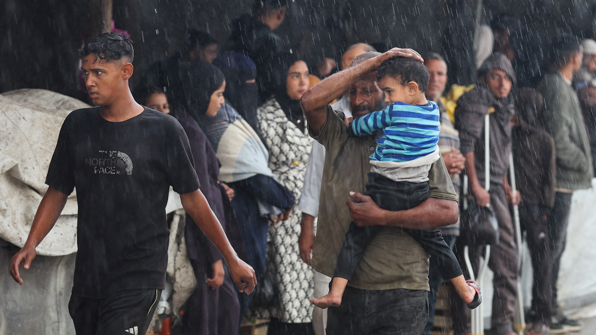 Nhóm cứu trợ Gaza do Mỹ và Israel hậu thuẫn sẽ ngừng hoạt động - Ảnh 1.