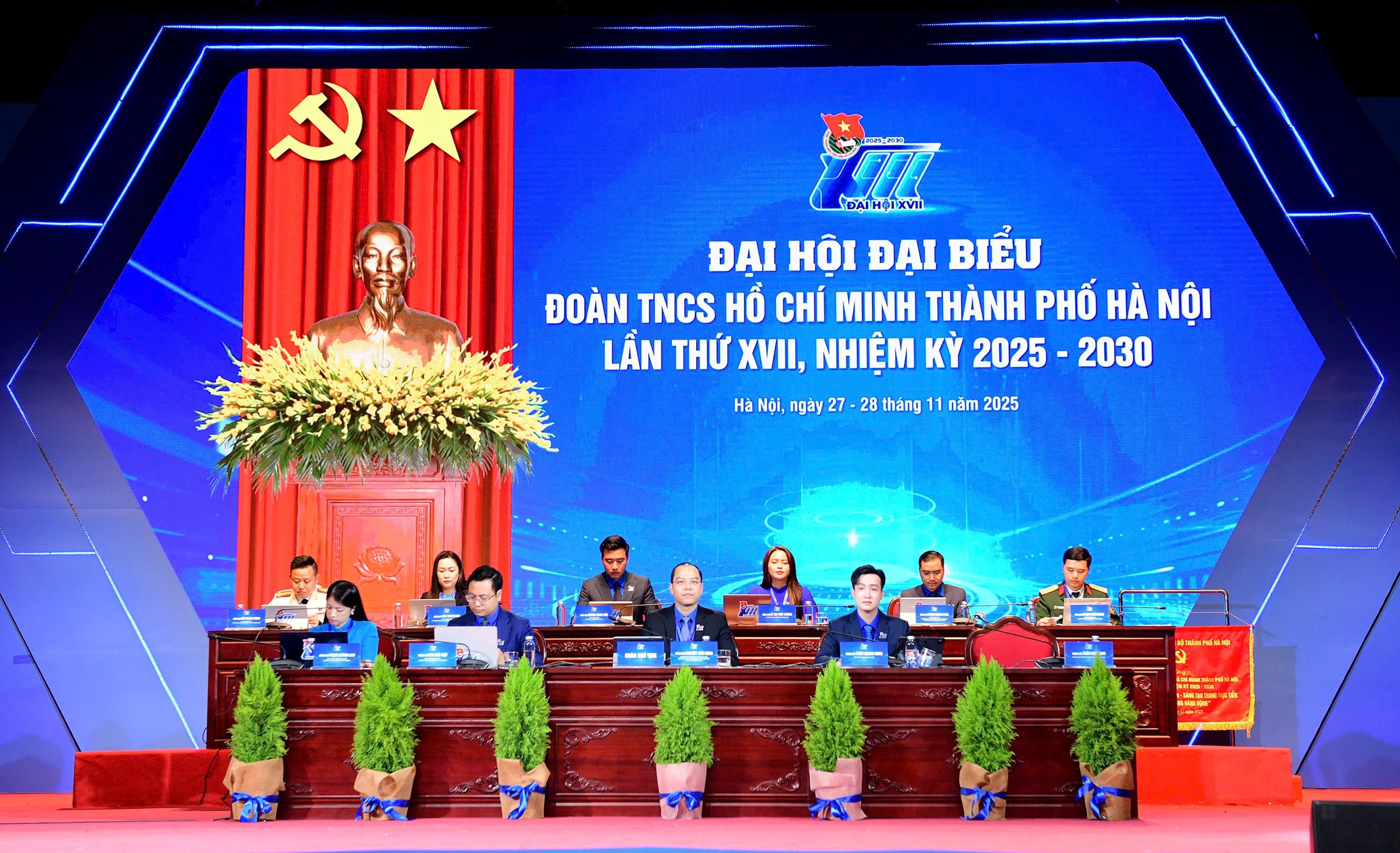 Anh Nguyễn Tiến Hưng được bầu giữ chức Bí thư Thành đoàn Hà Nội - Ảnh 3.