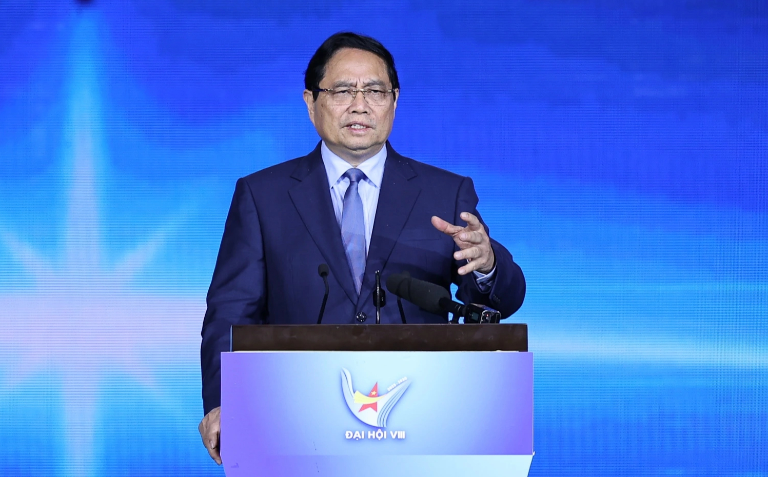 Thủ tướng: Doanh nh&acirc;n trẻ phải đi đầu trong những lĩnh vực mới v&agrave; kh&oacute; - Ảnh 1.