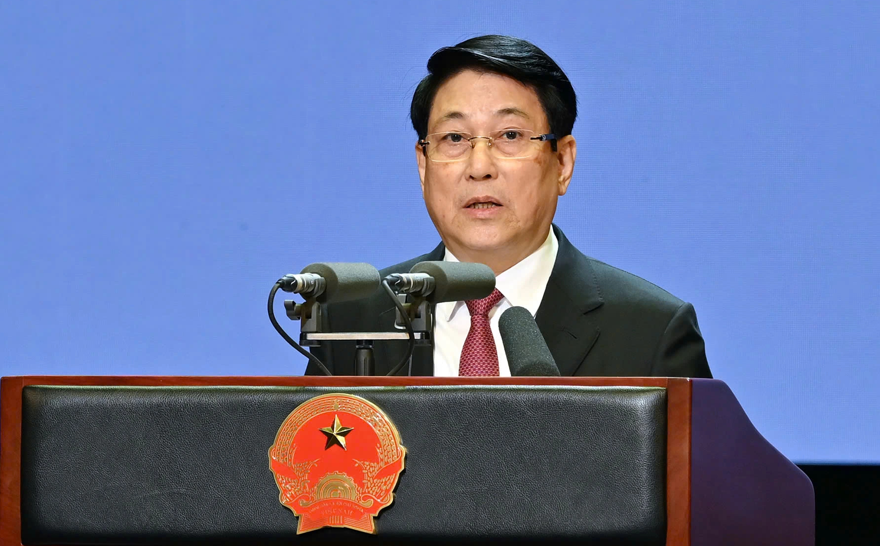 Chủ tịch nước Lương Cường kỷ niệm 50 năm quan hệ Việt - L&agrave;o vĩ đại - Ảnh 2.