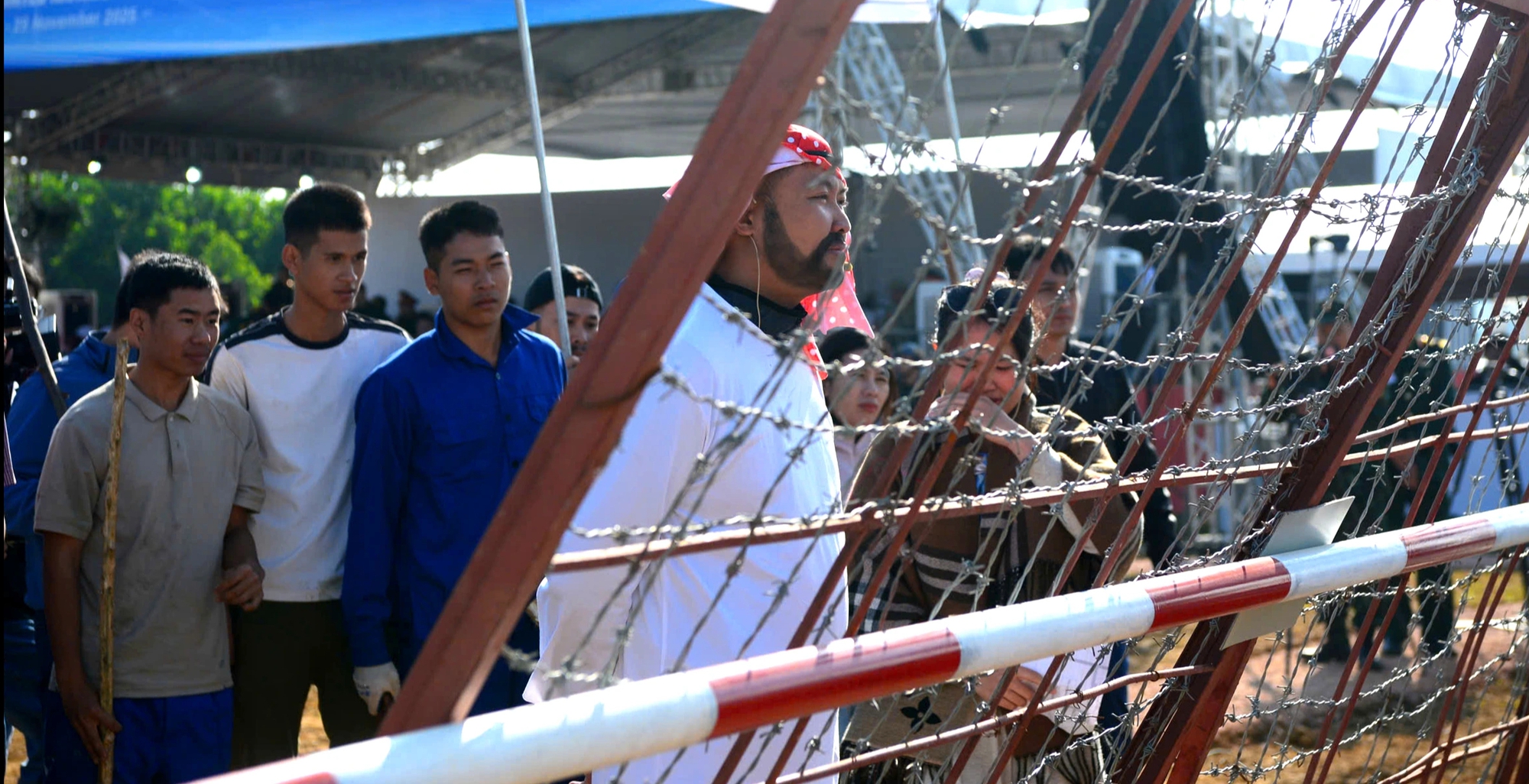 Quân đội Việt Nam - Ấn Độ diễn tập cứu trợ thảm họa động đất tại VINBAX 2025 - Ảnh 10. Quân đội Việt Nam - Ấn Độ diễn tập cứu trợ thảm họa động đất tại VINBAX 2025 - Ảnh 10.