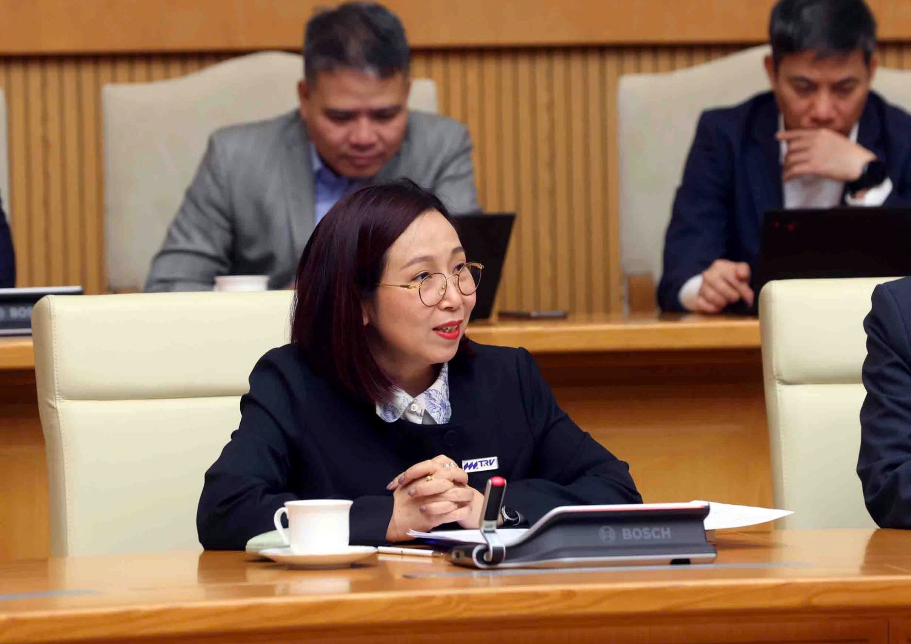 Chính phủ họp với 5 doanh nghiệp muốn làm đường sắt tốc độ cao Bắc Nam  - Ảnh 4.