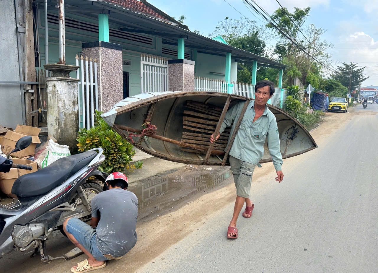 Phú Yên cũ trong cùng một khung cảnh: Ngày lũ và ngày nắng lên - Ảnh 12.