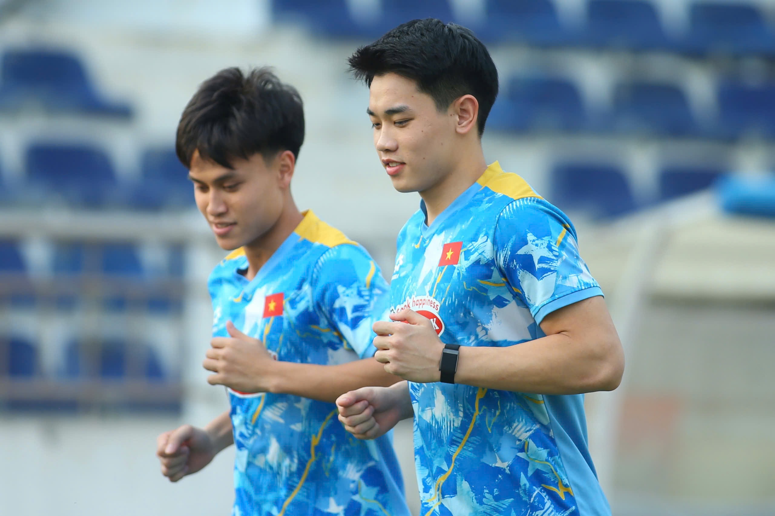 - Photo 1. - Ảnh 1.