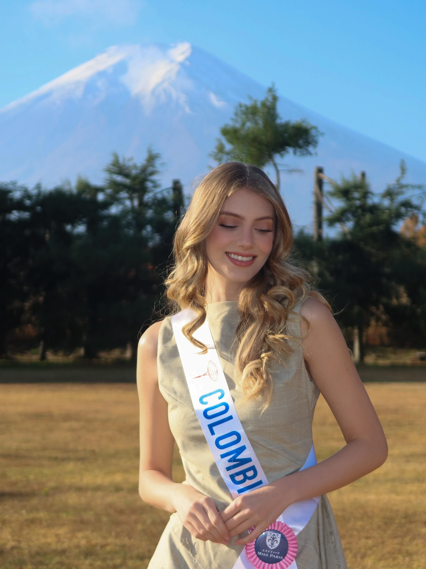 Nhan sắc tân Hoa hậu Quốc tế vừa kế nhiệm Thanh Thủy- Ảnh 15. Nhan sắc tân Hoa hậu Quốc tế vừa kế nhiệm Thanh Thủy- Ảnh 15.