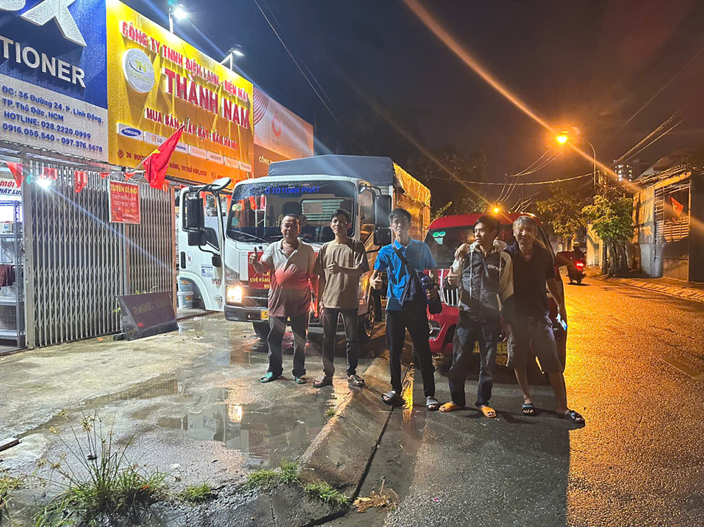 Chuyến công tác đặc biệt của nhóm thợ TP.HCM  - Ảnh 1.