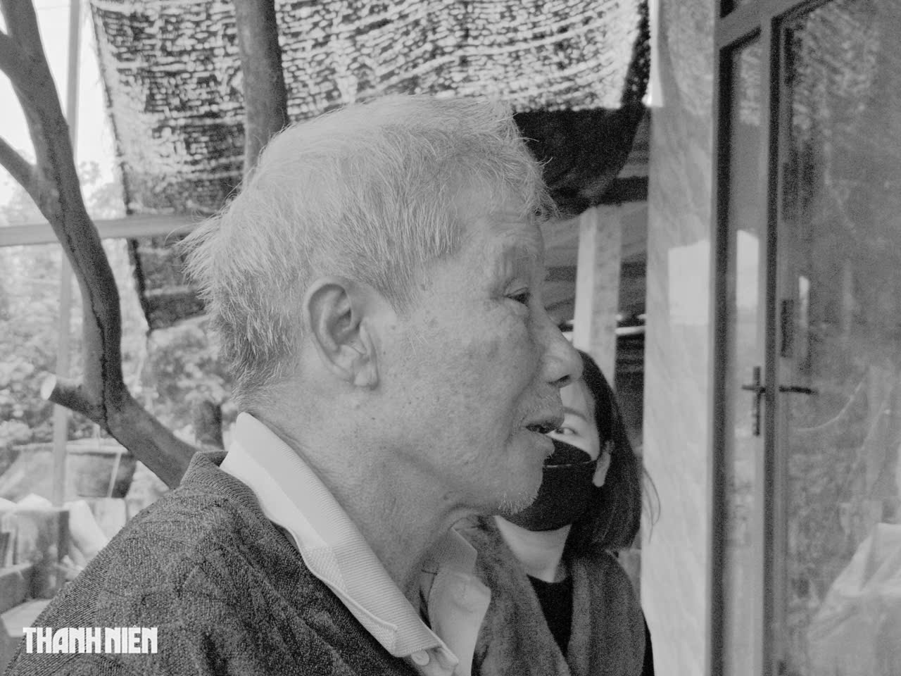 Mất chồng trong đợt lũ lịch sử: Vợ bị câm điếc gồng gánh nuôi 3 con thơ - Ảnh 3.