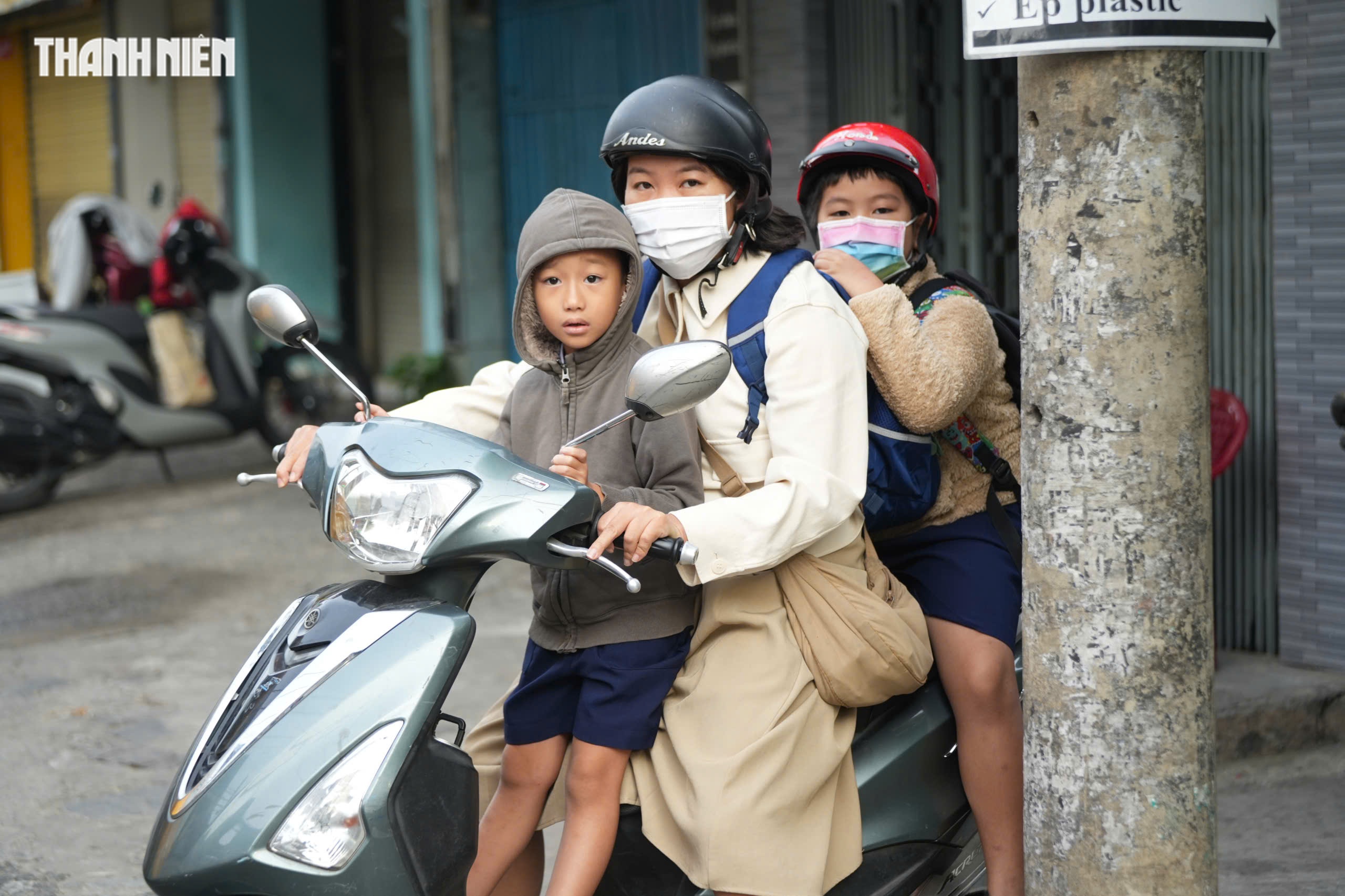 Vädret i Ho Chi Minh City i morse är 19 grader Celsius, folk huttrar på gatorna - Foto 2.