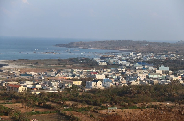 Phú Quý: 11 hộ nuôi cá biển bị thiệt hại hơn 5,6 tỉ đồng do bão- Ảnh 1. Phú Quý: 11 hộ nuôi cá biển bị thiệt hại hơn 5,6 tỉ đồng do bão- Ảnh 1.