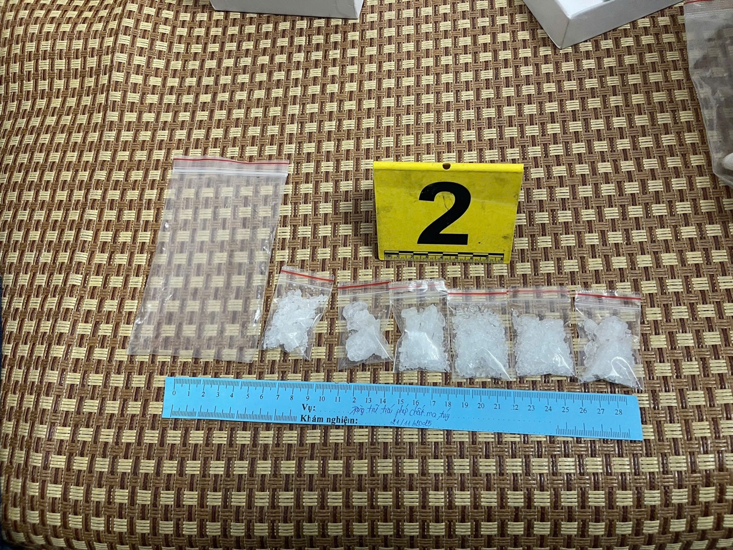 Danh Bé Lợi bị khởi tố, bắt tạm giam vì tiếp tục mua bán ma túy - Ảnh 1.